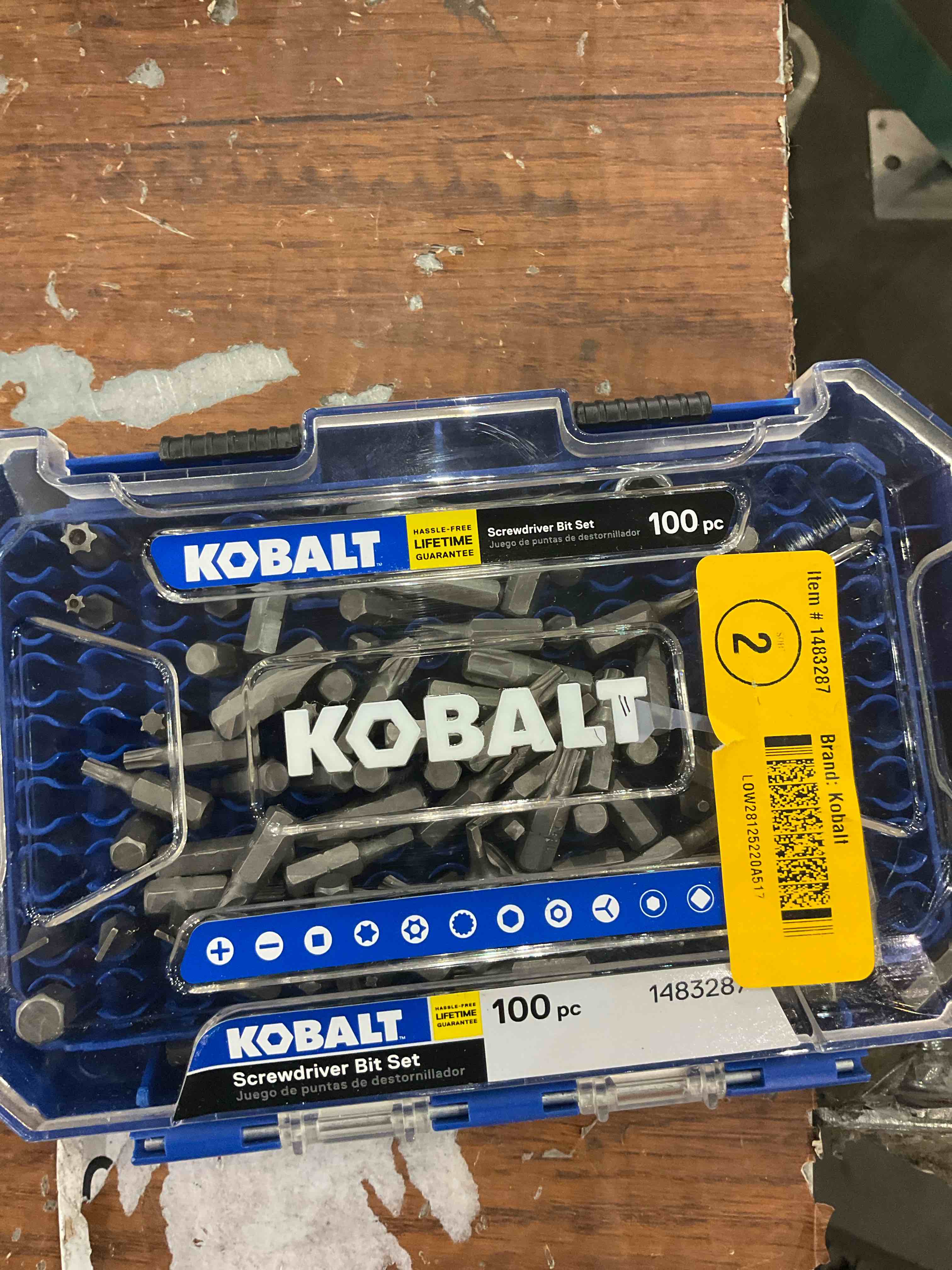 Screwdriver bit set