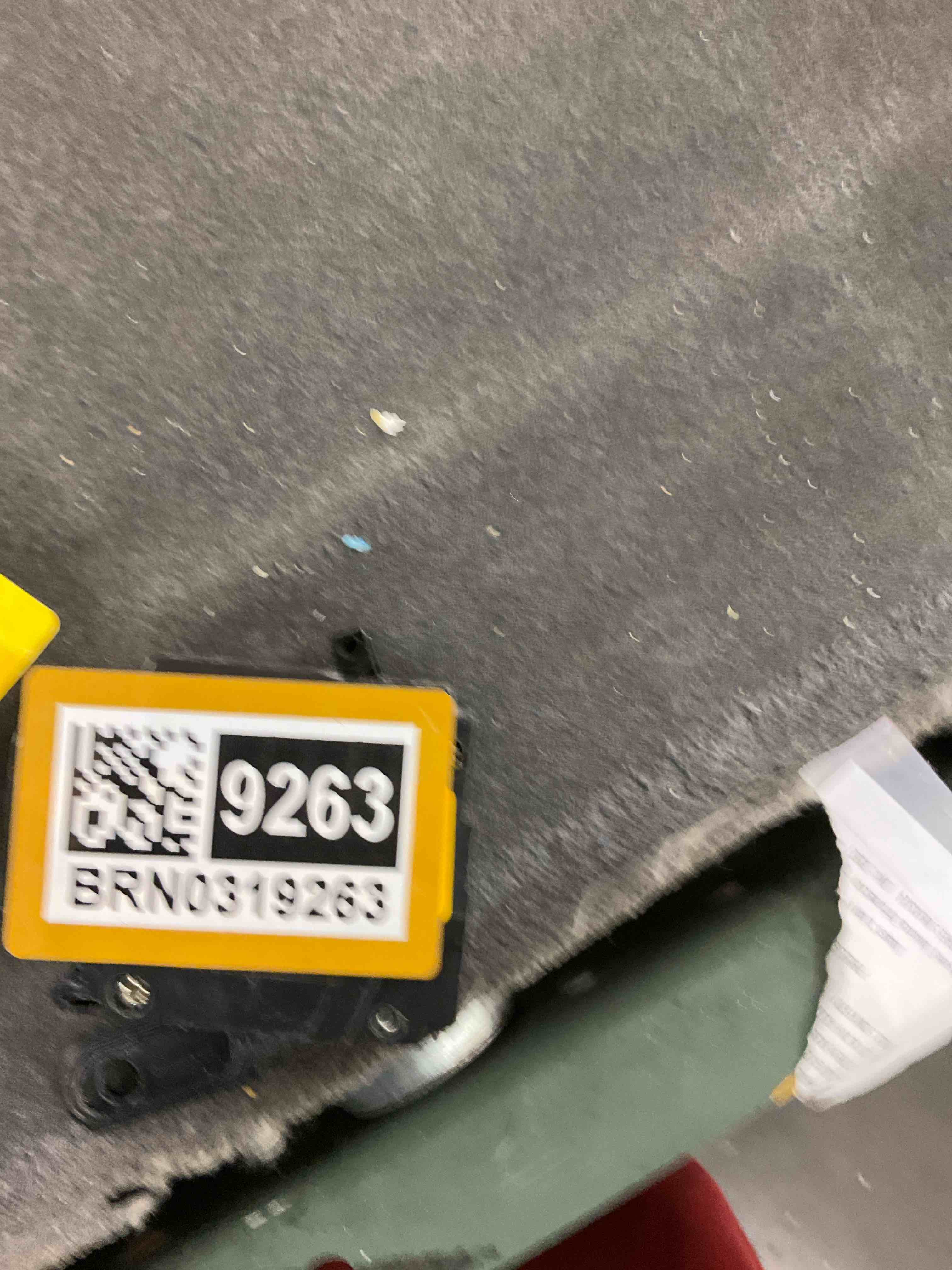 https://s3.amazonaws.com/lotting-images-prod/bidfta/BRN0319263_1736264230728.jpeg
