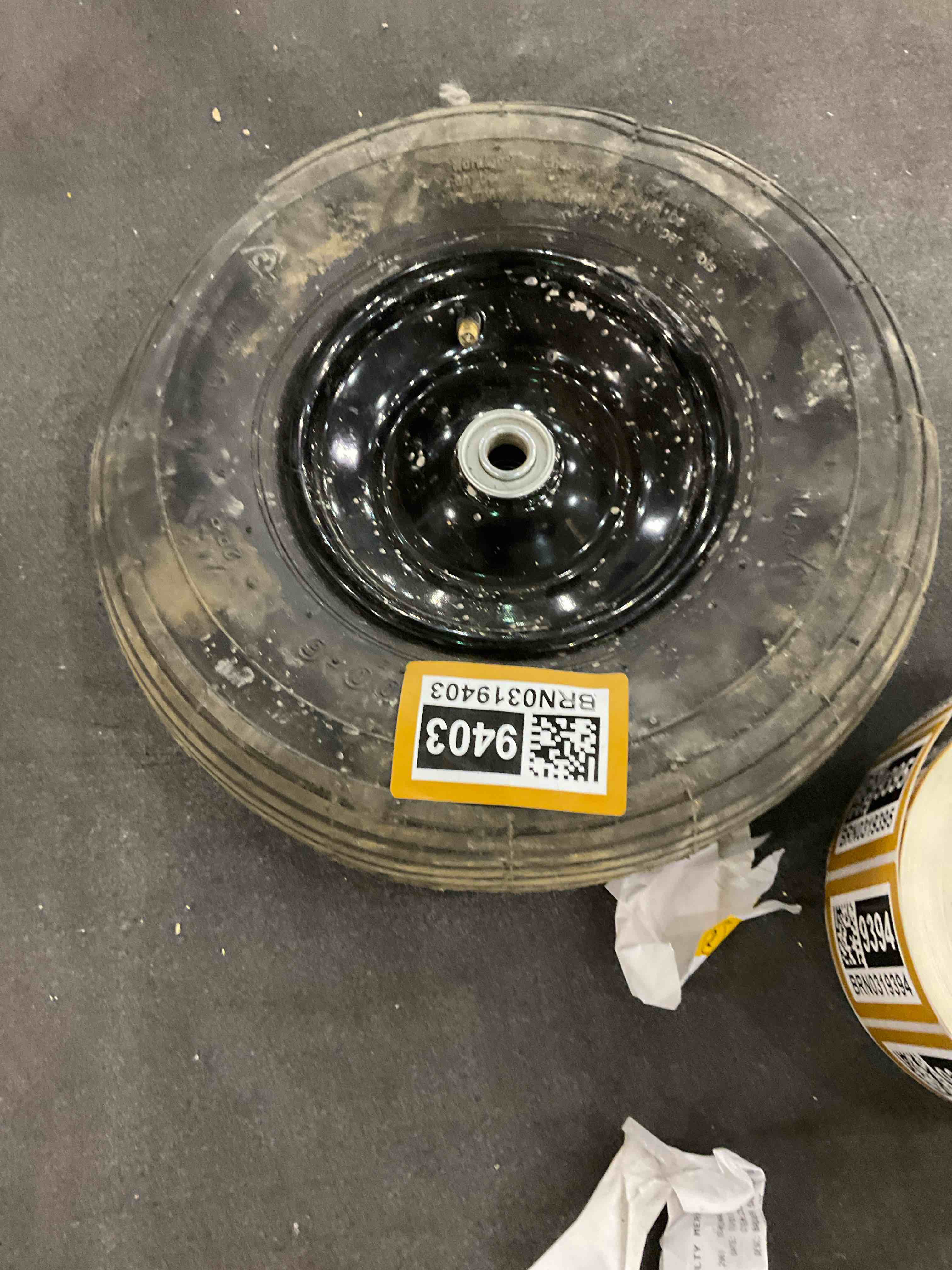 embark tire wheel