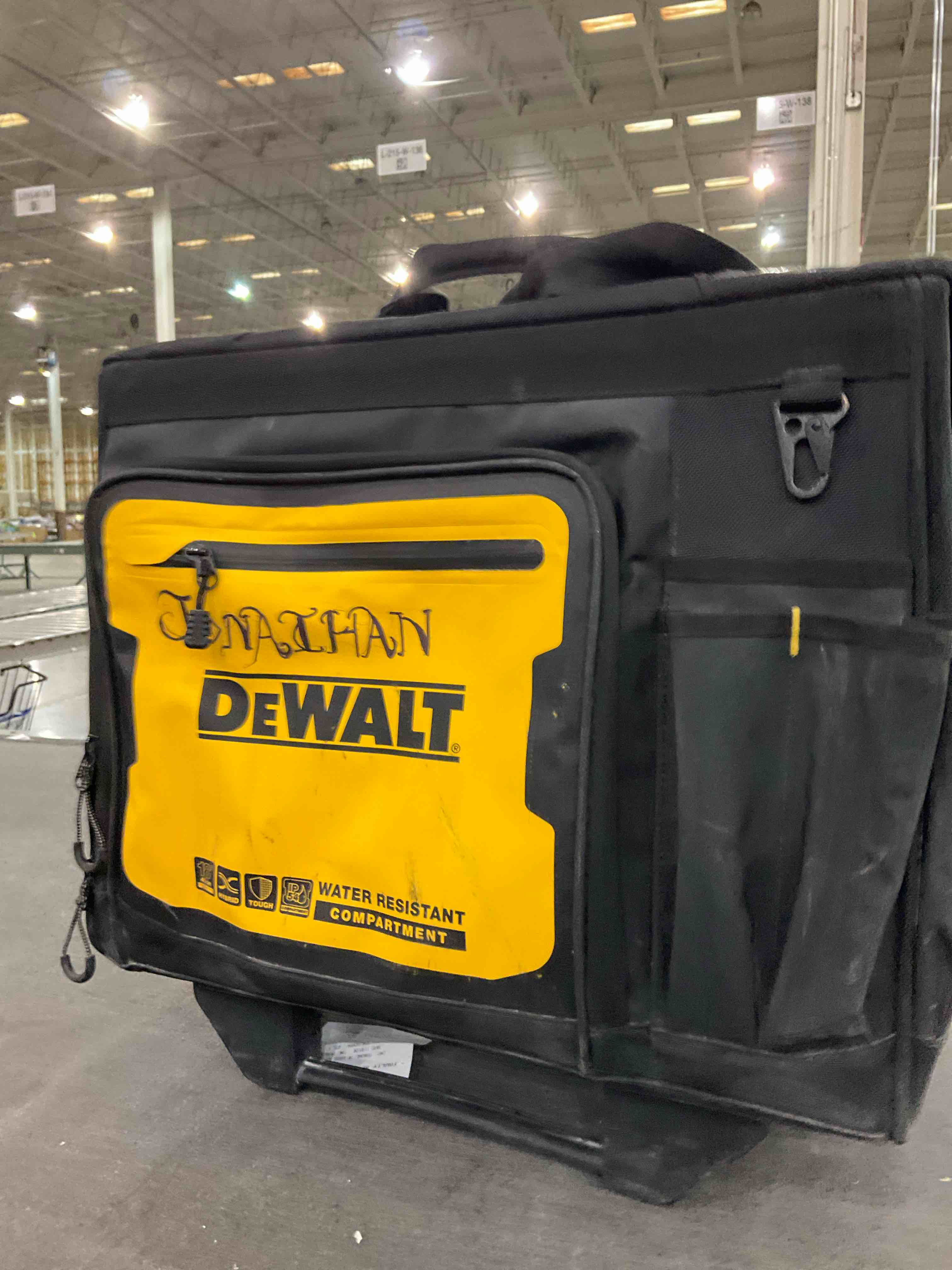 DEWALT 18 Rolling Tool Bag