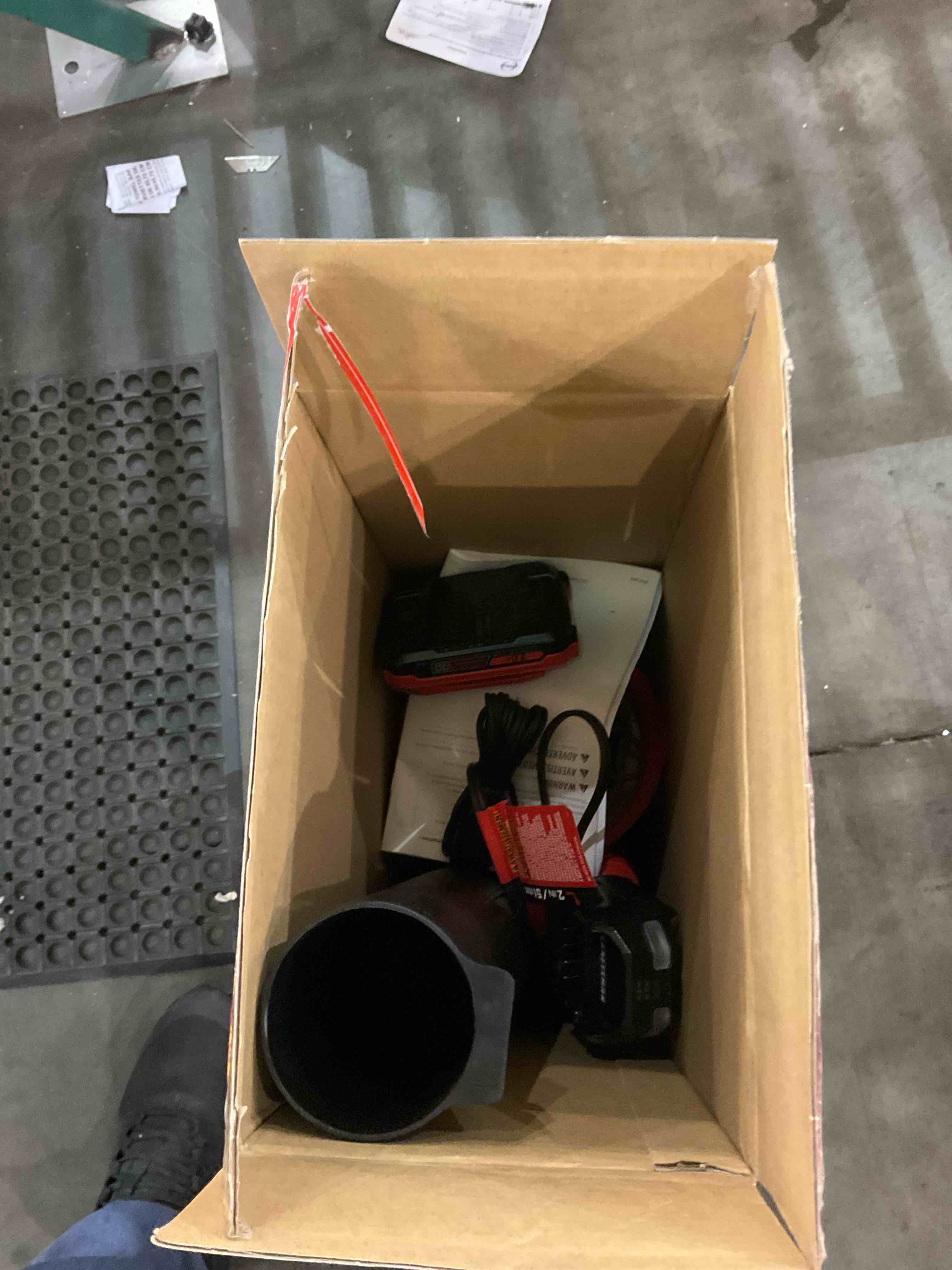 CRAFTSMAN 20V MAX* Axial Leaf Blower Kit (CMCBL700D1)