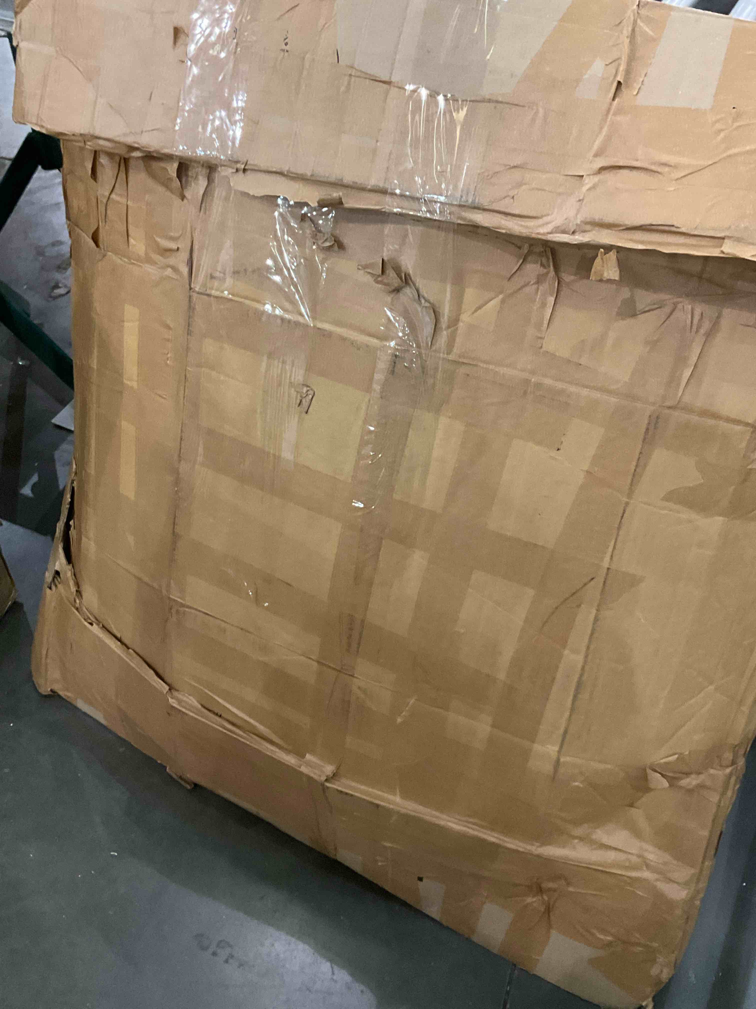 https://s3.amazonaws.com/lotting-images-prod/bidfta/BRN0322012_1733241035321.jpeg