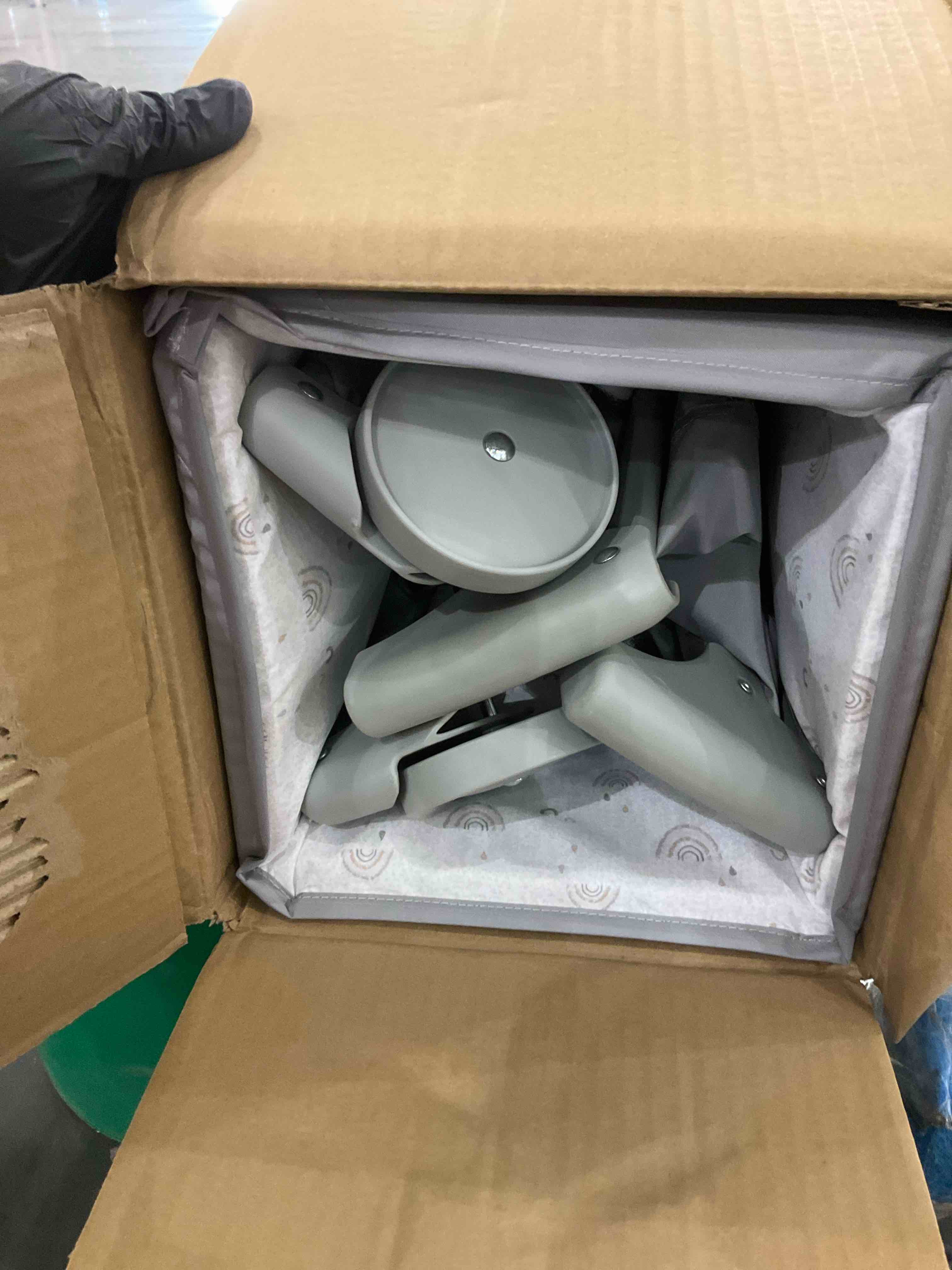 https://s3.amazonaws.com/lotting-images-prod/bidfta/BRN0323228_1732304989855.jpeg