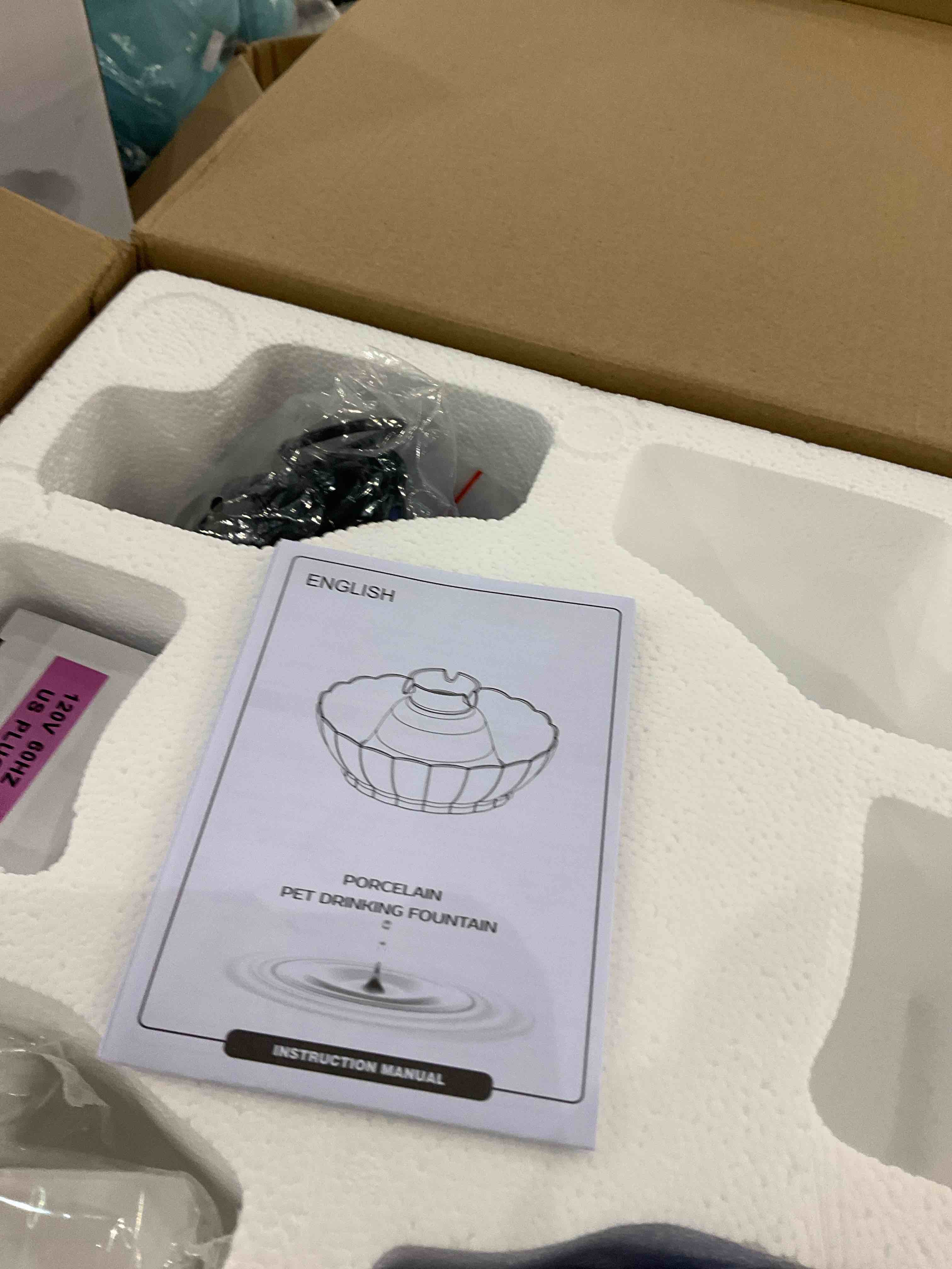 https://s3.amazonaws.com/lotting-images-prod/bidfta/BRN0323630_1732104991446.jpeg