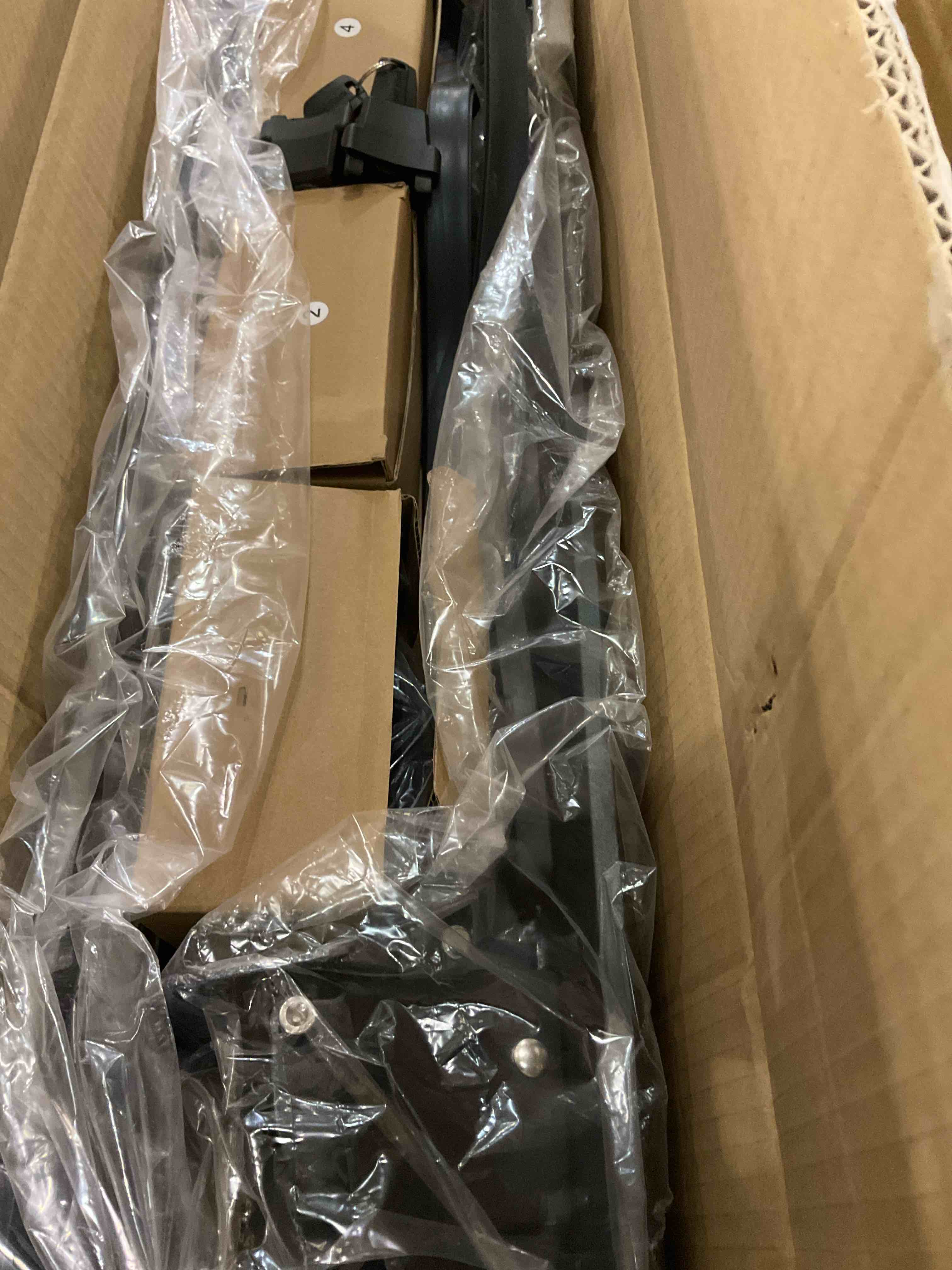 https://s3.amazonaws.com/lotting-images-prod/bidfta/BRN0323685_1732044202214.jpeg
