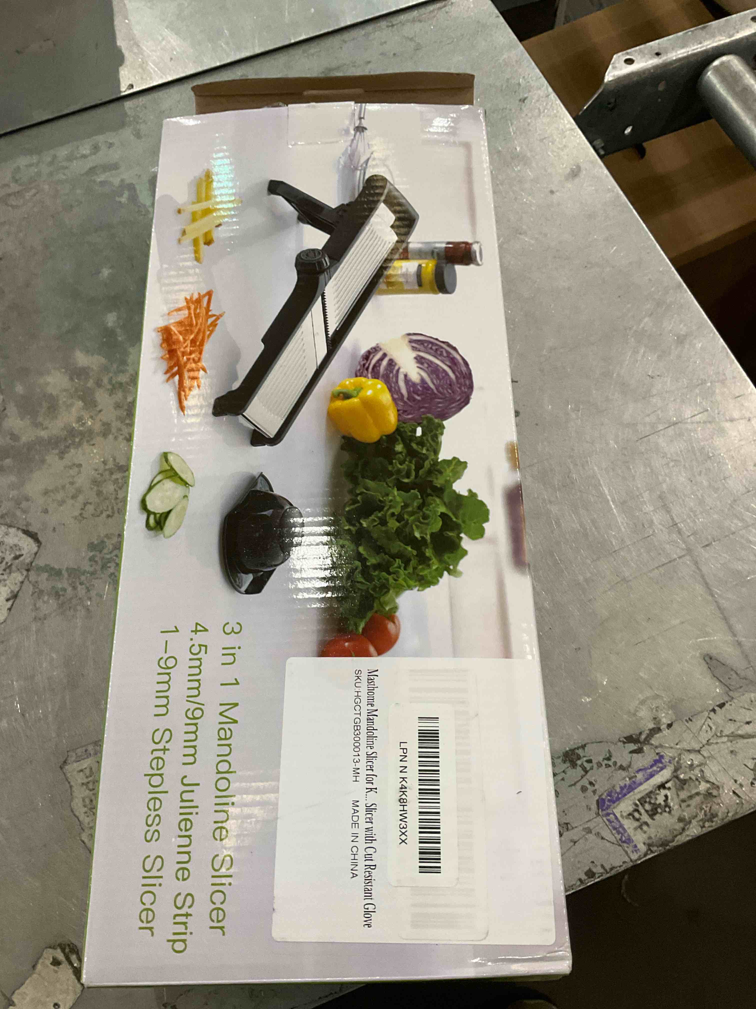 https://s3.amazonaws.com/lotting-images-prod/bidfta/BRN0325377_1736365946075.jpeg