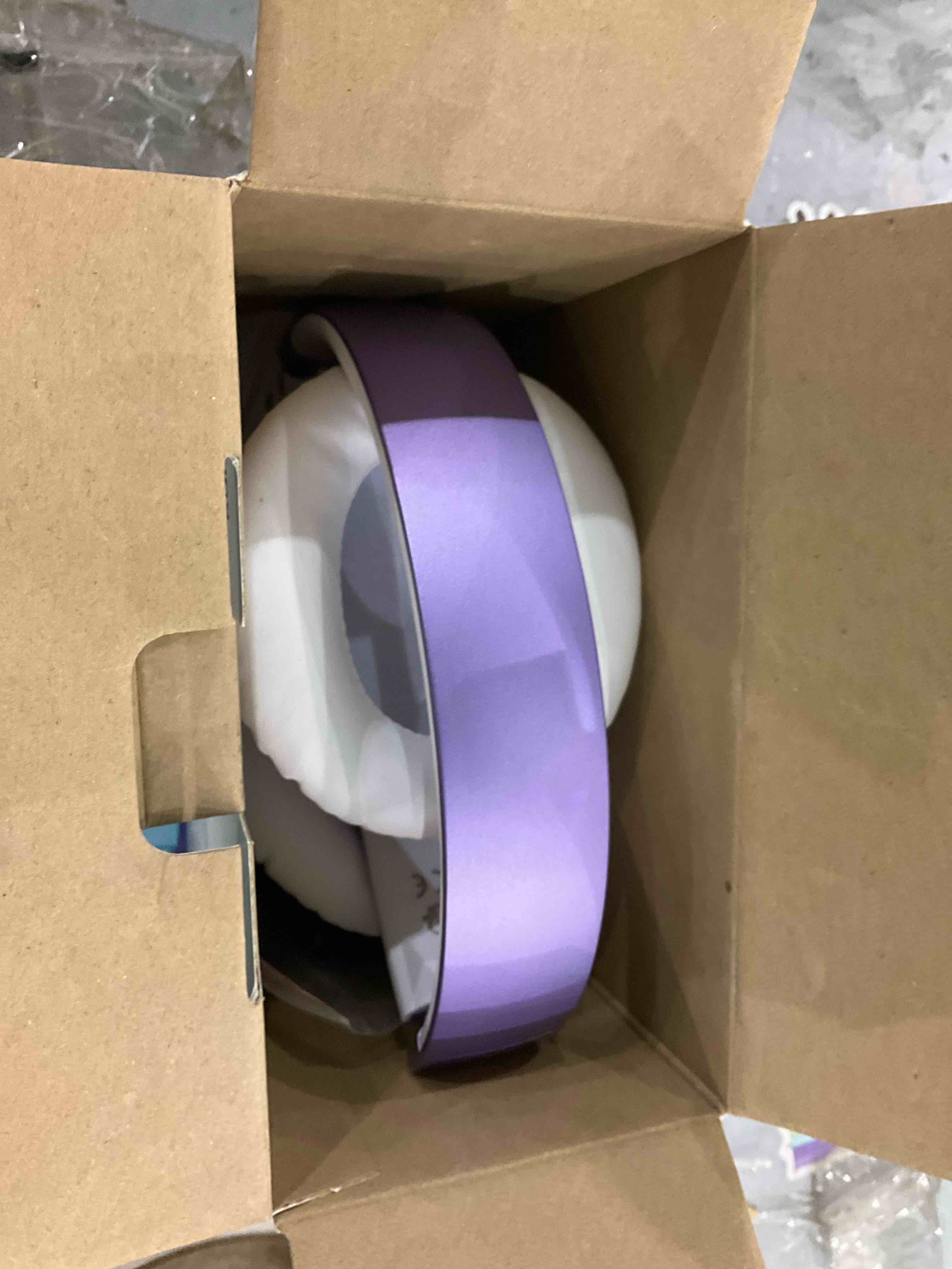 https://s3.amazonaws.com/lotting-images-prod/bidfta/BRN0325458_1736352088071.jpeg
