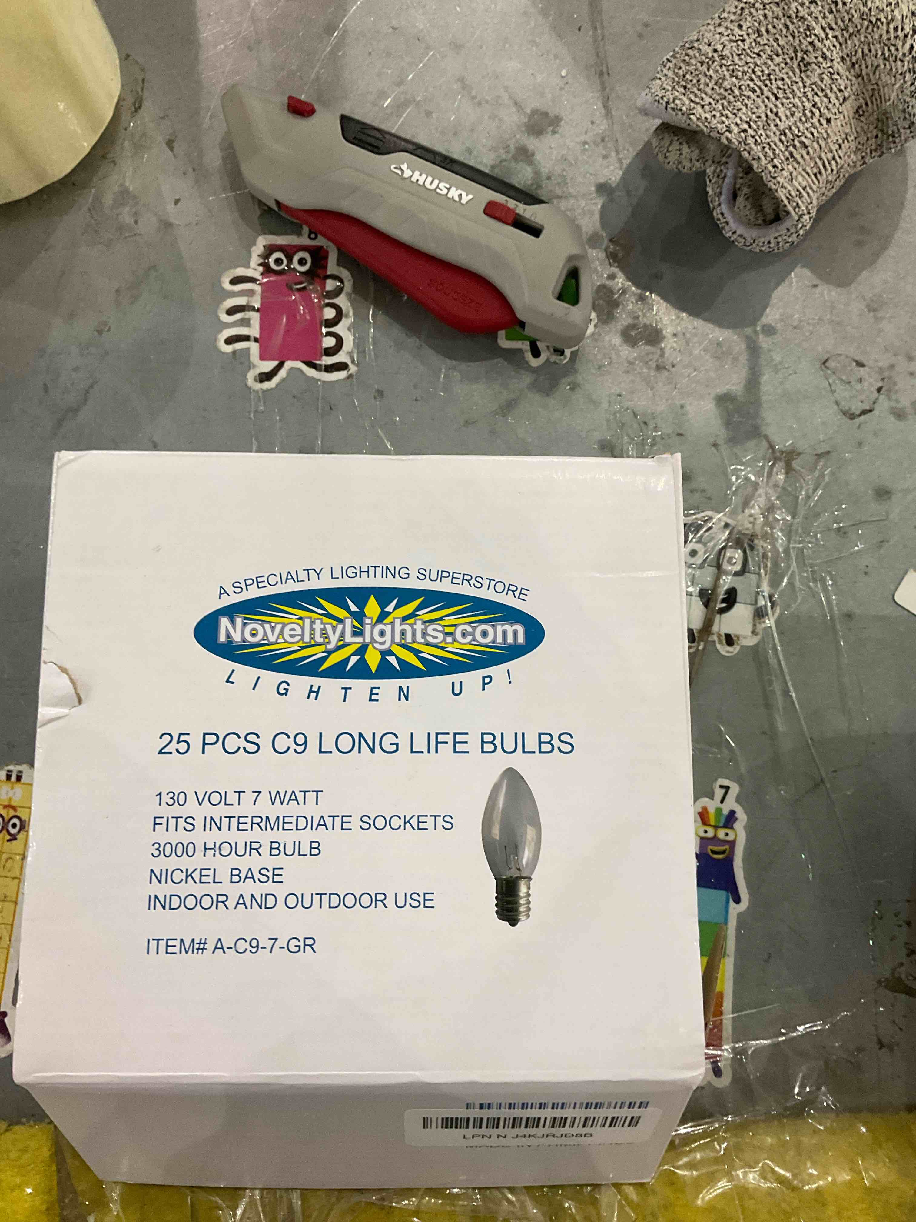 Novelty Lights.com 25 pcs C9 Long Life Bulbs 