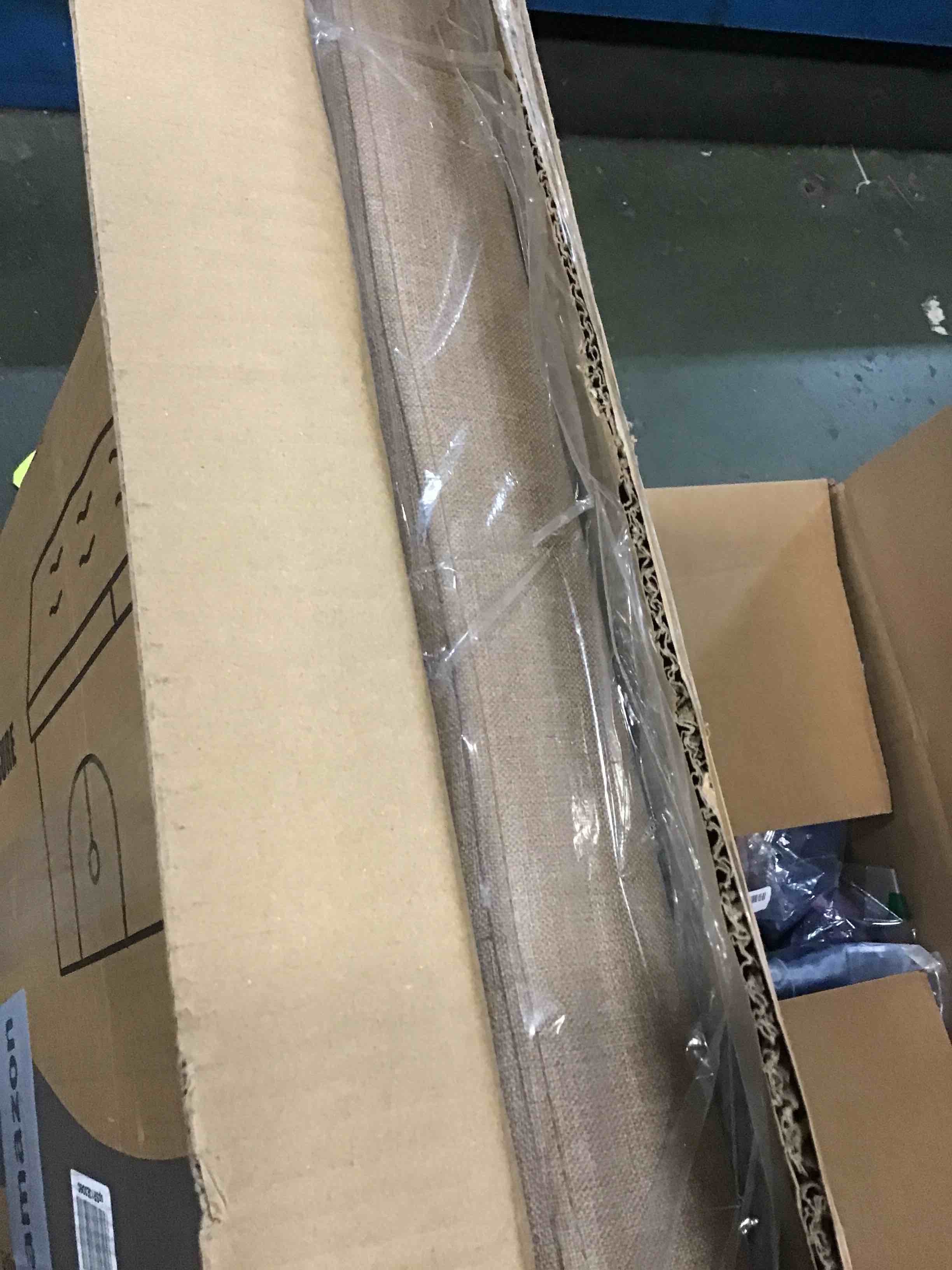 https://s3.amazonaws.com/lotting-images-prod/bidfta/BRN0335216_1729007572225.jpeg