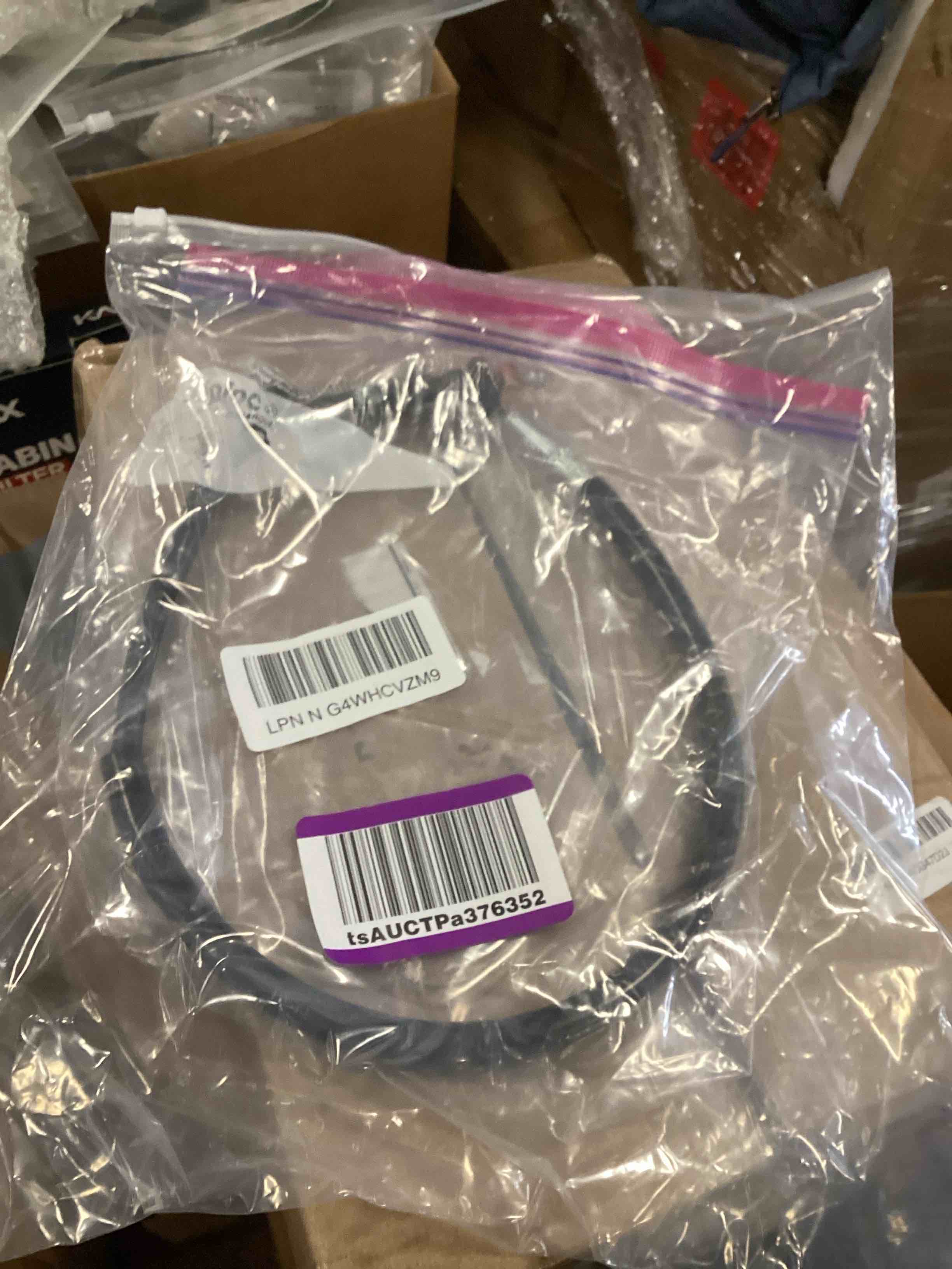 https://s3.amazonaws.com/lotting-images-prod/bidfta/BRN0336431_1729014946706.jpeg