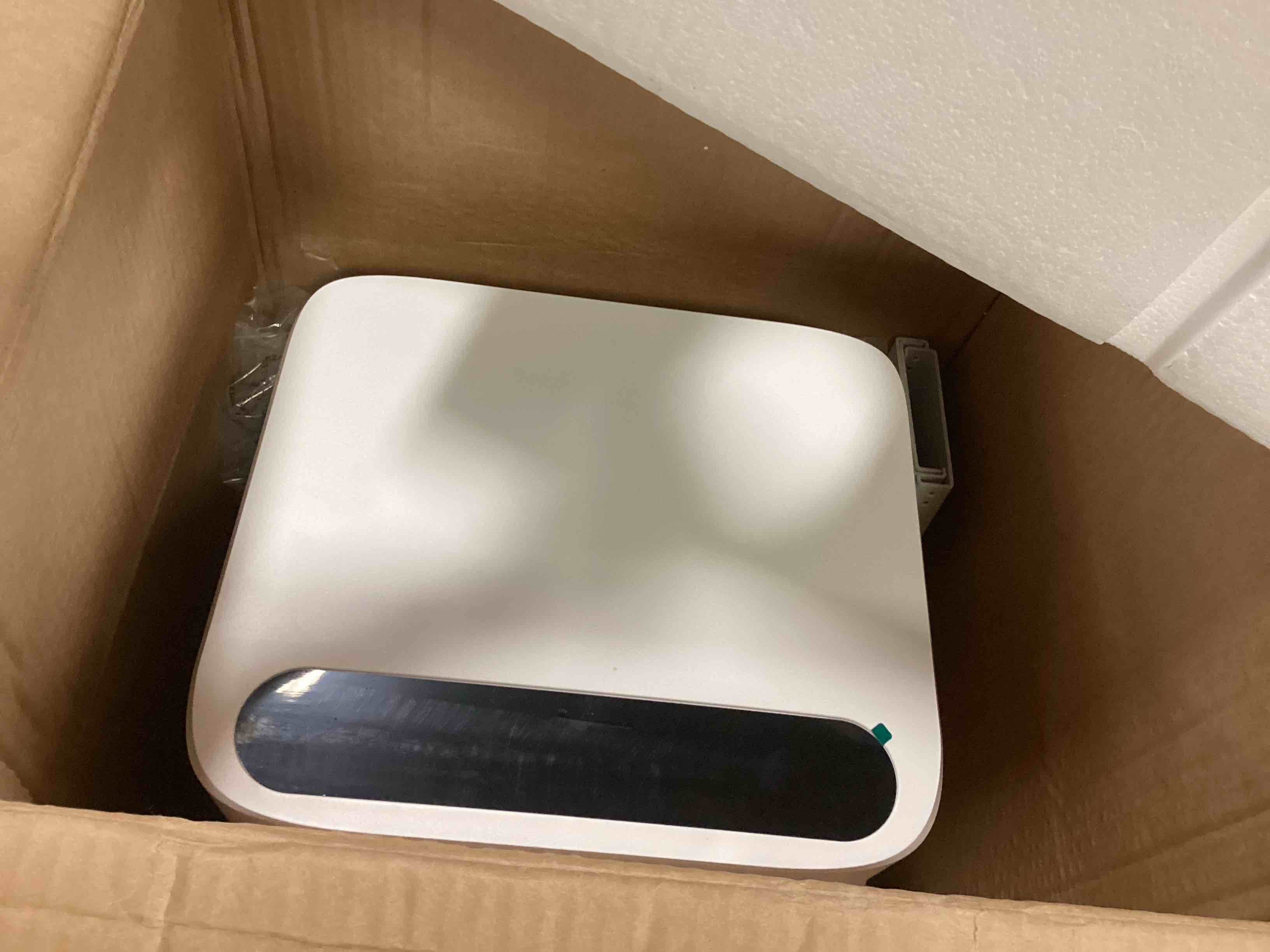 https://s3.amazonaws.com/lotting-images-prod/bidfta/BRN0346769_1728994619555.jpeg