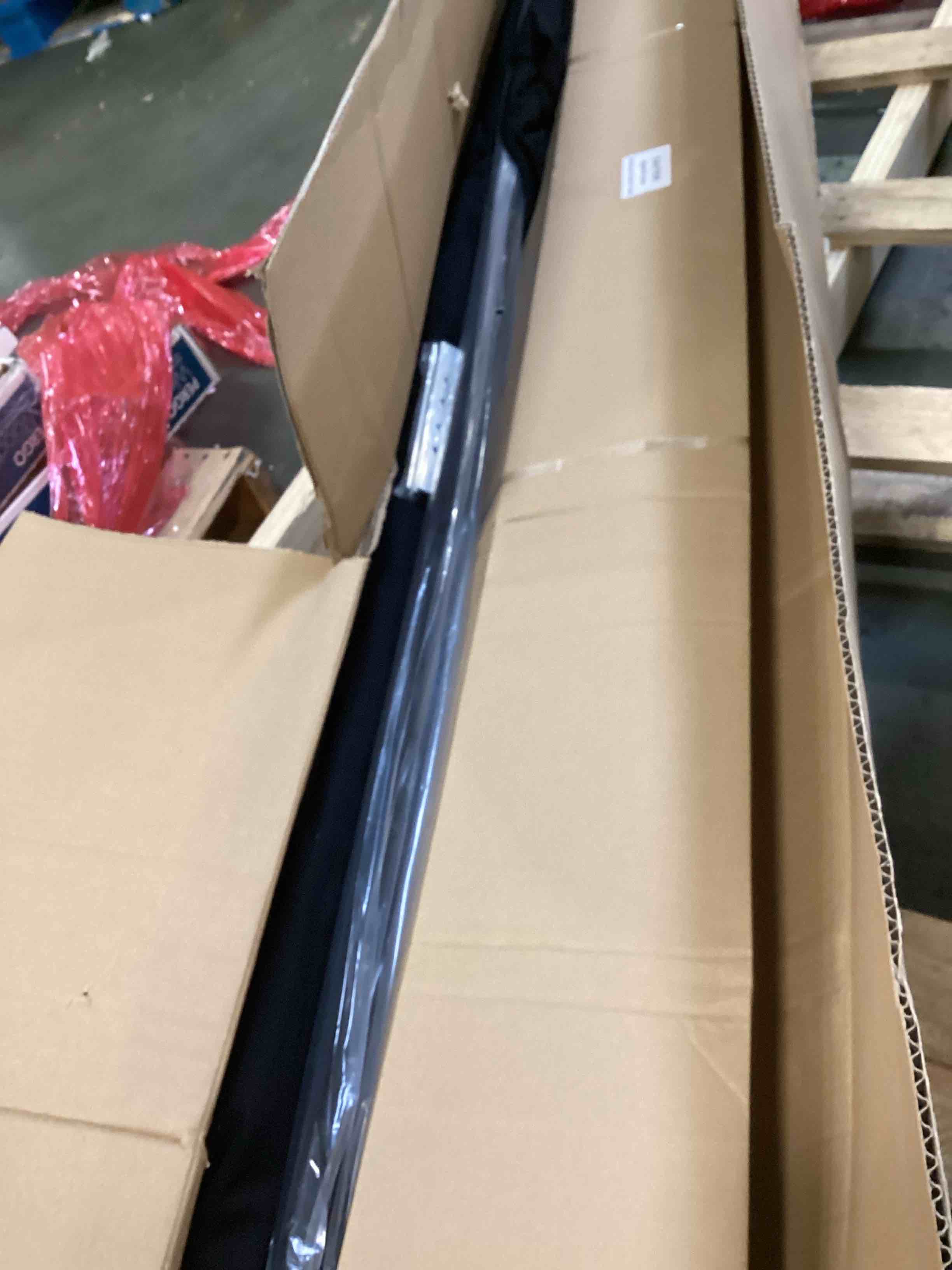 https://s3.amazonaws.com/lotting-images-prod/bidfta/BRN0347584_1728049136917.jpeg