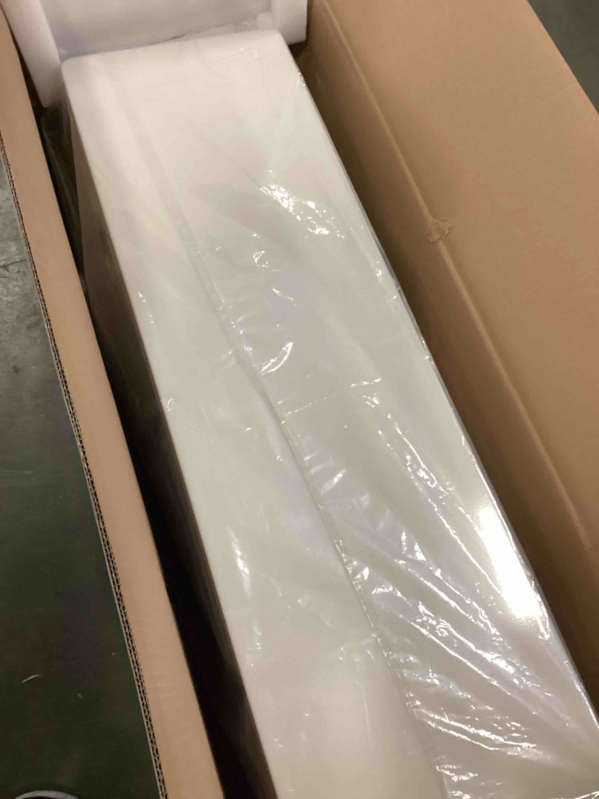 https://s3.amazonaws.com/lotting-images-prod/bidfta/BRN0347603_1728046973743.jpeg