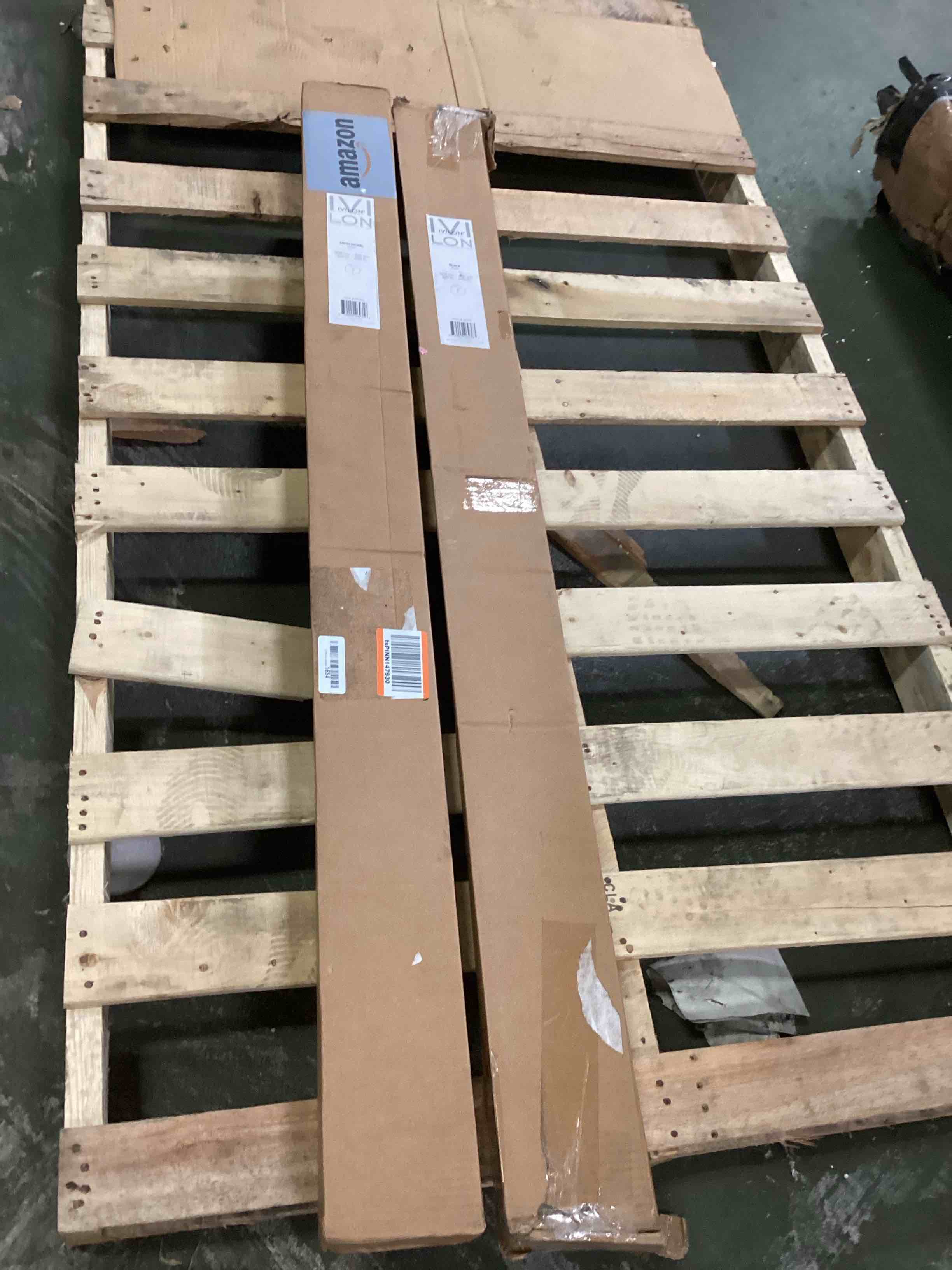 https://s3.amazonaws.com/lotting-images-prod/bidfta/BRN0347940_1727896290233.jpeg