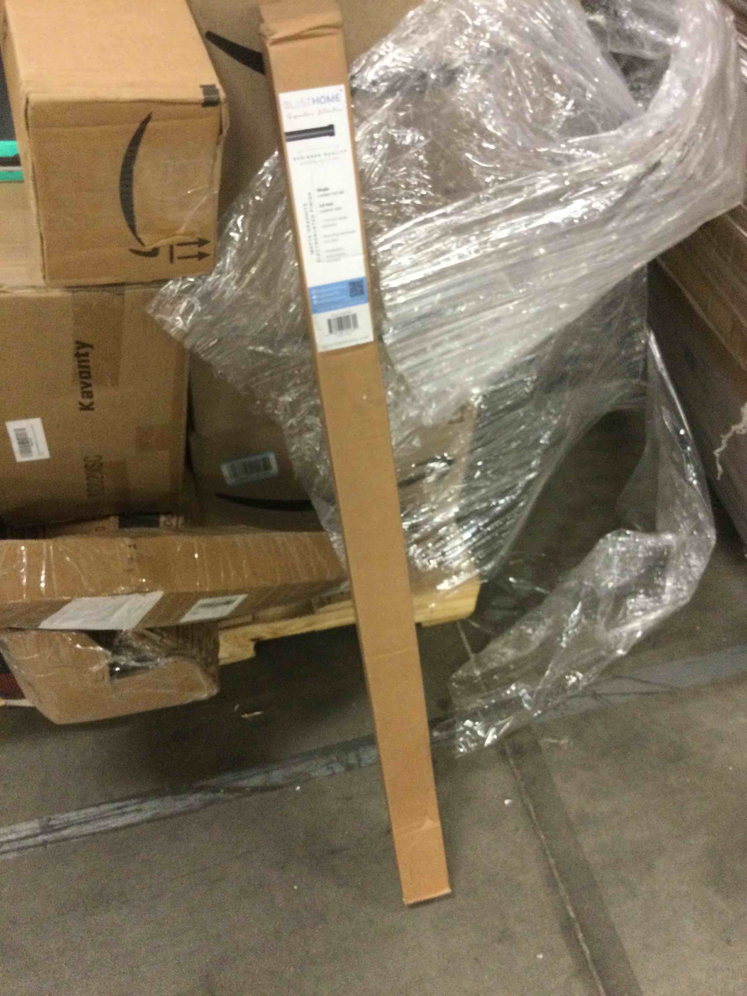https://s3.amazonaws.com/lotting-images-prod/bidfta/BRN0356007_1733508814052.jpeg