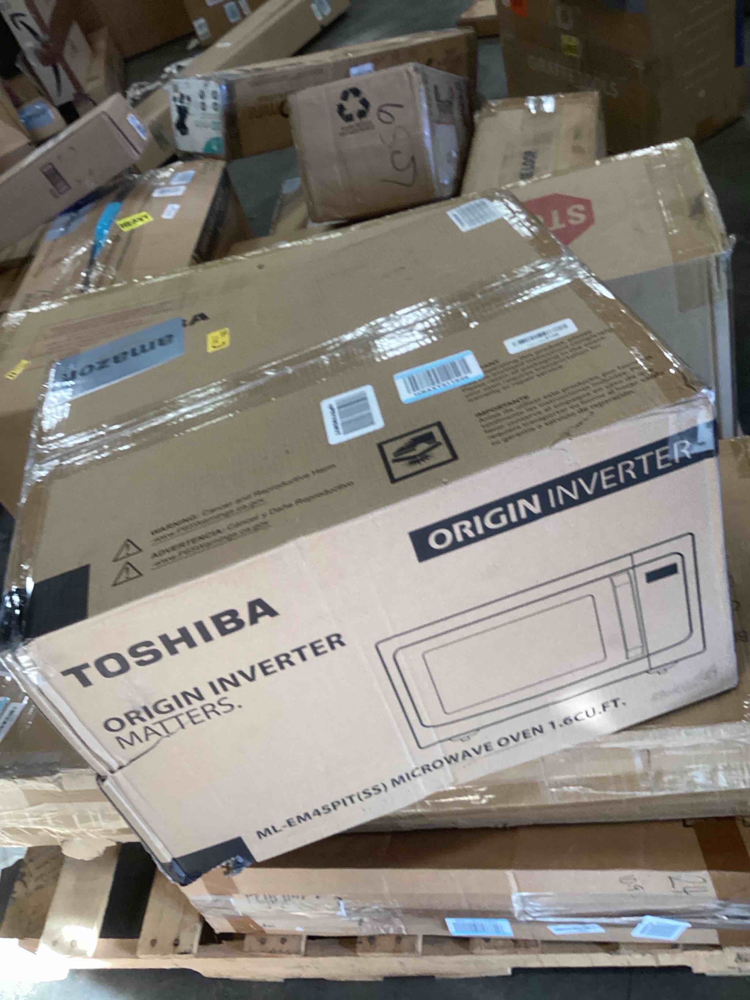 https://s3.amazonaws.com/lotting-images-prod/bidfta/BRN0357495_1730235607481.jpeg