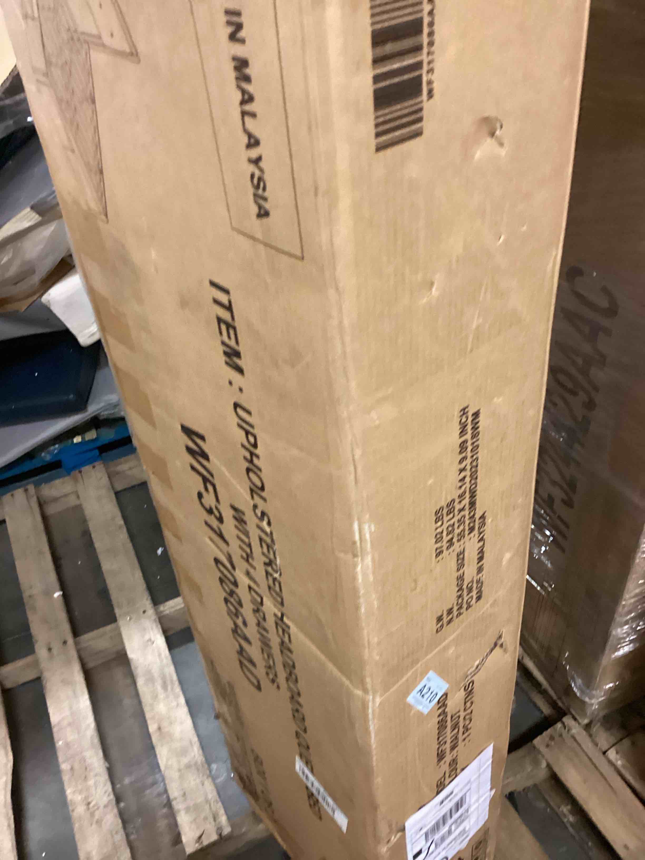 https://s3.amazonaws.com/lotting-images-prod/bidfta/BRN0359824_1733592292213.jpeg