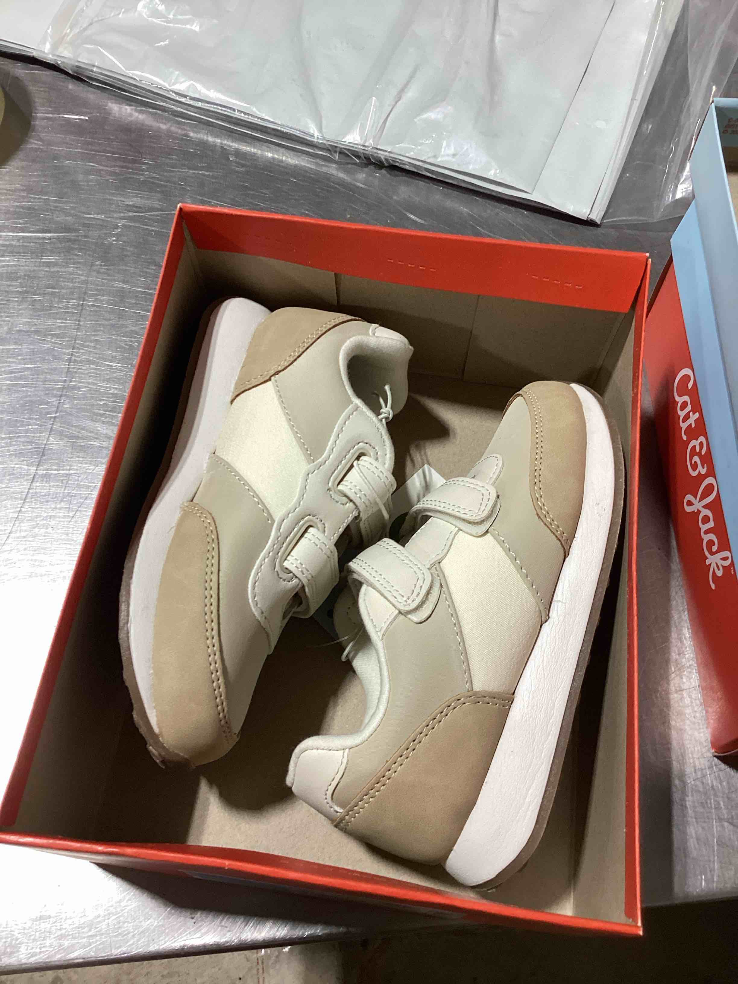 Toddler Charlie Retro Sneakers - Cat & Jack™ Tan 11T