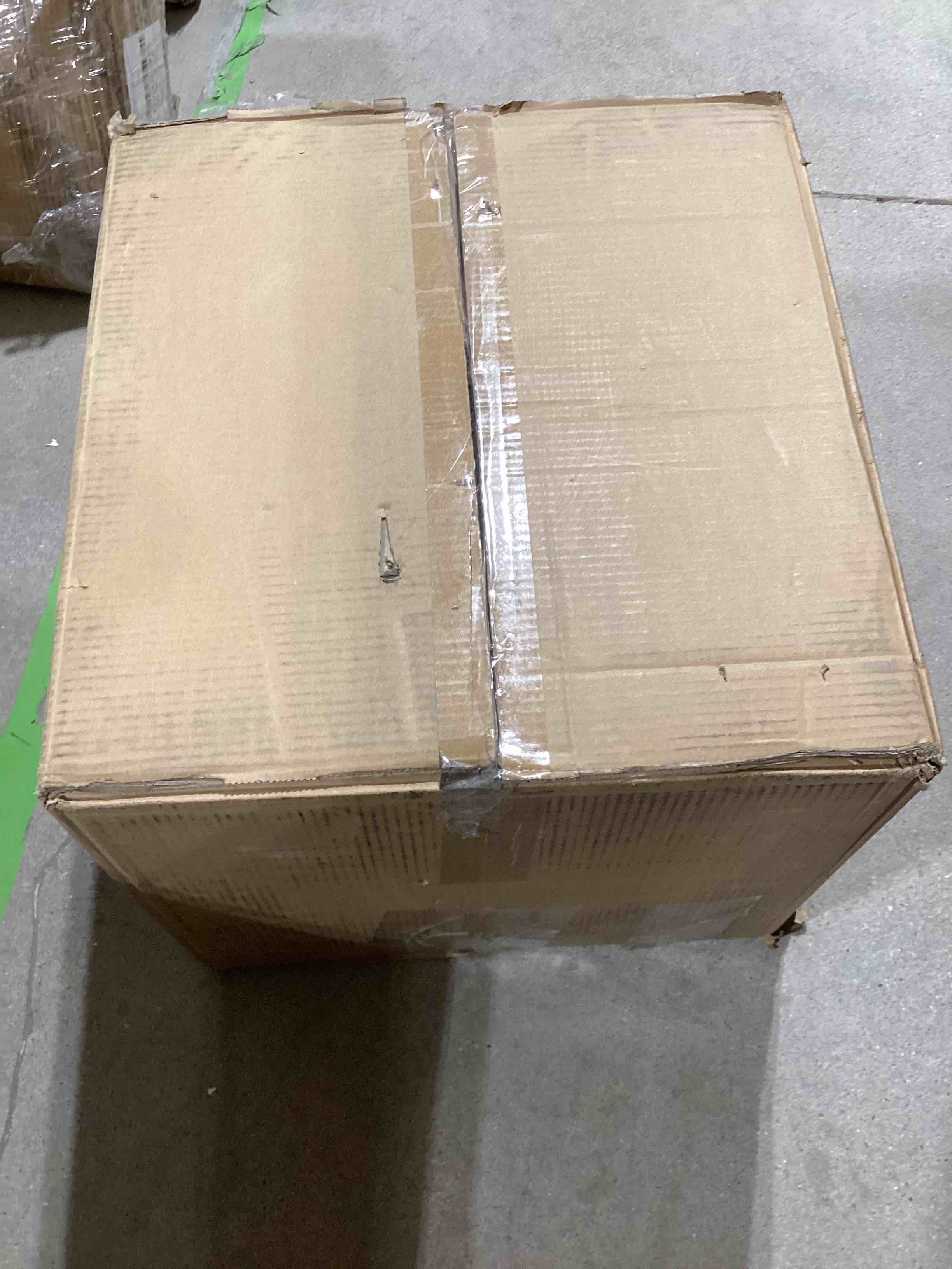 https://s3.amazonaws.com/lotting-images-prod/bidfta/BRN0365020_1738771891297.jpeg