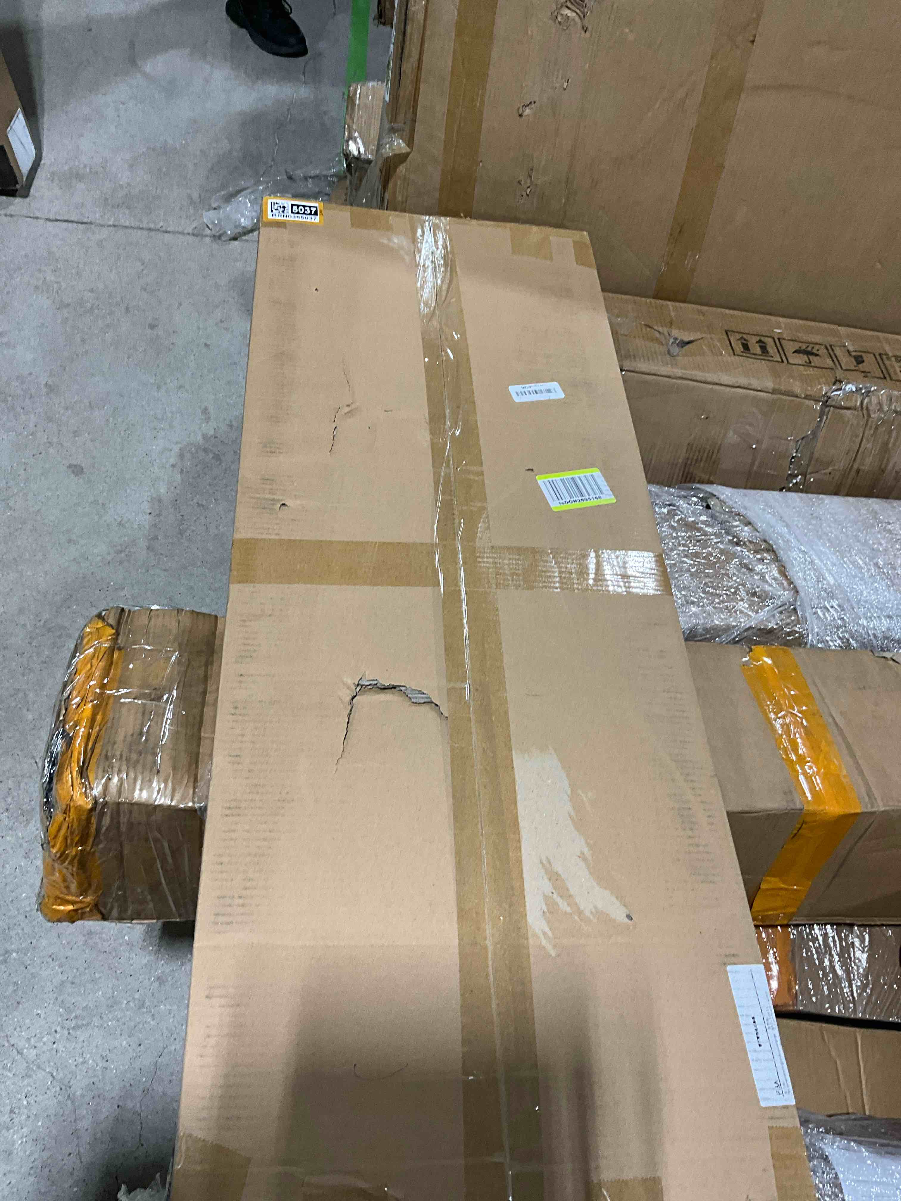 https://s3.amazonaws.com/lotting-images-prod/bidfta/BRN0365037_1738768919490.jpeg