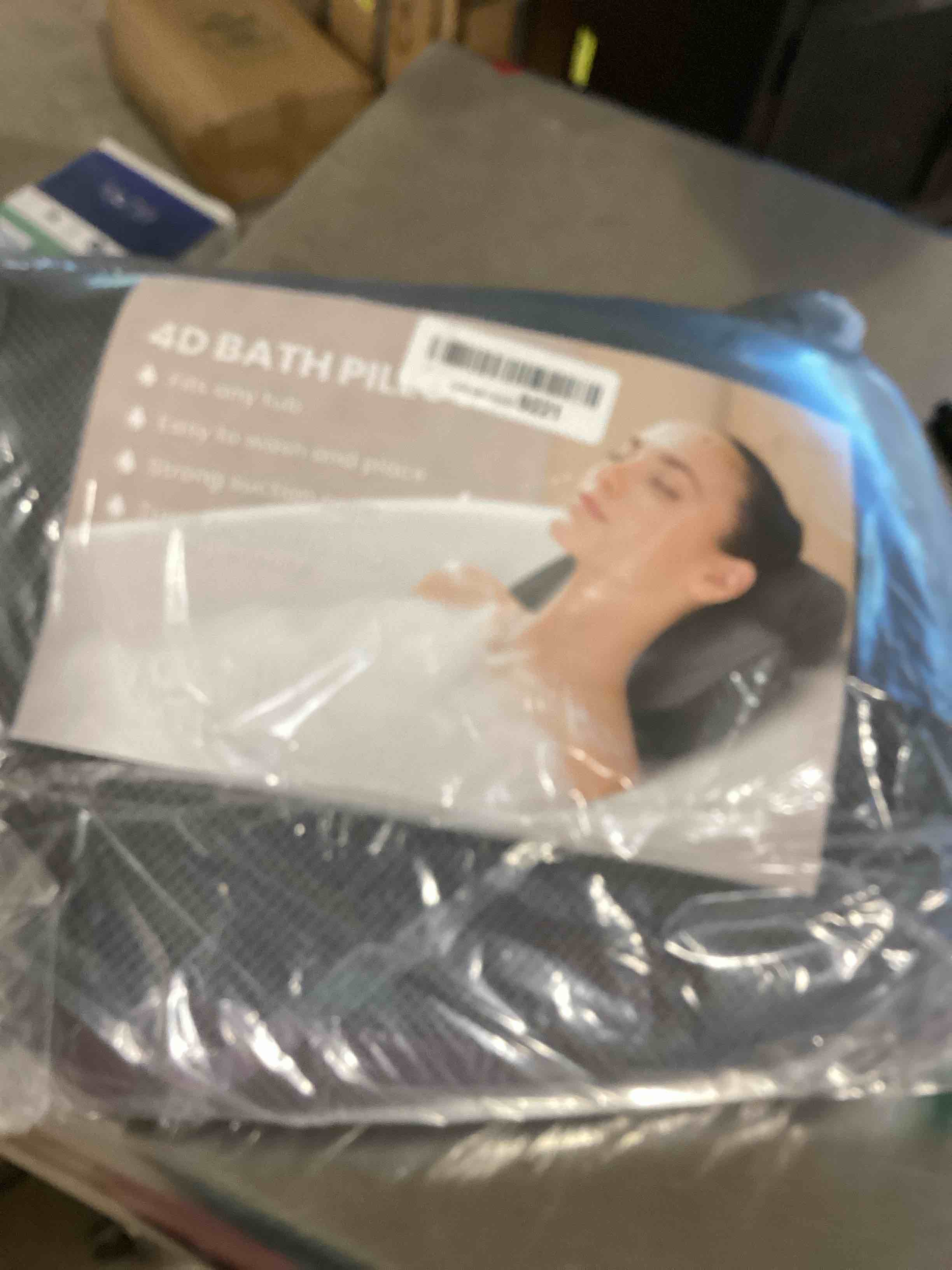 https://s3.amazonaws.com/lotting-images-prod/bidfta/BRN0365904_1733422890855.jpeg