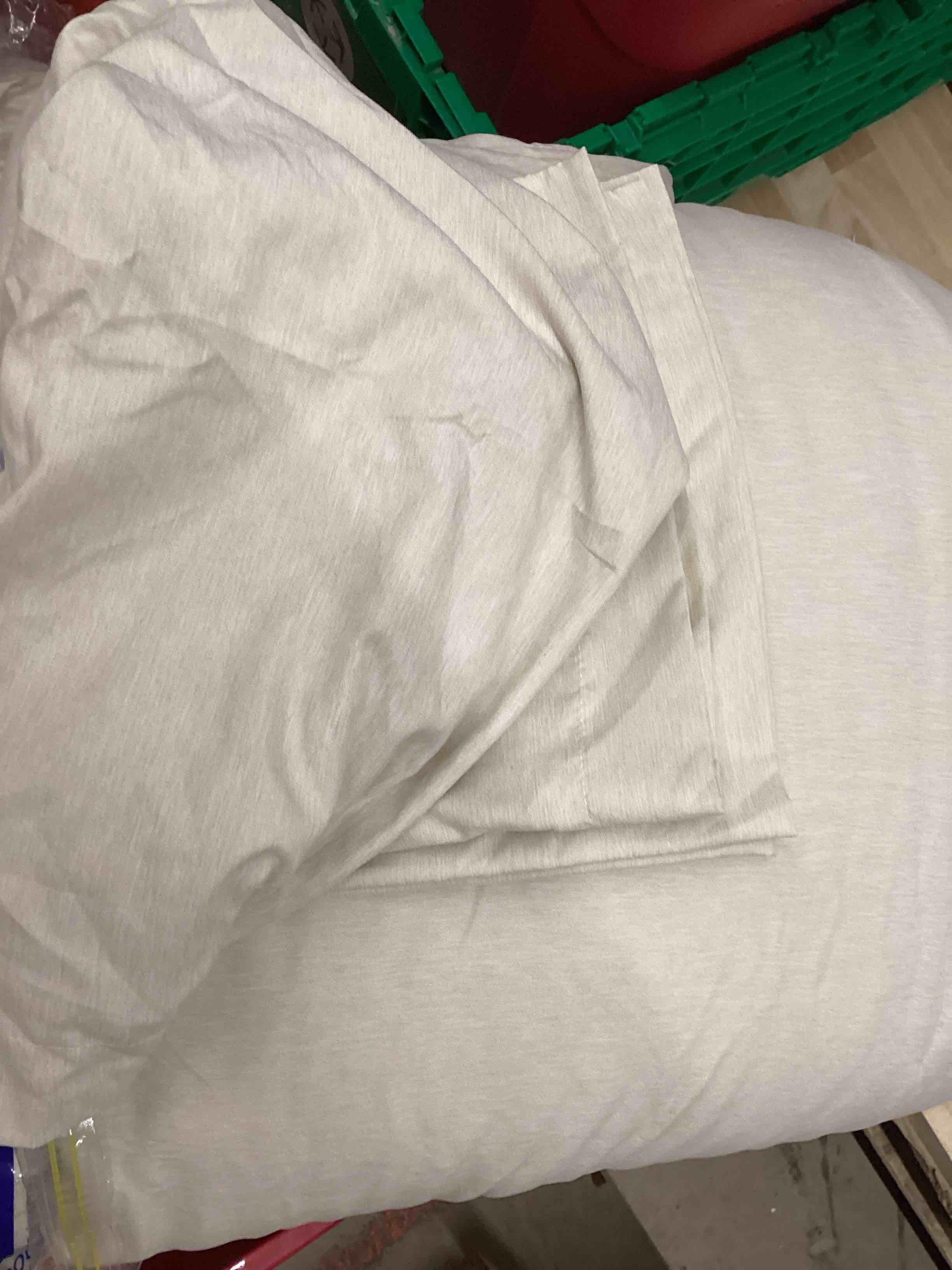 Condition photo showing New/Like New for beige bed sheet PUFFY Queen