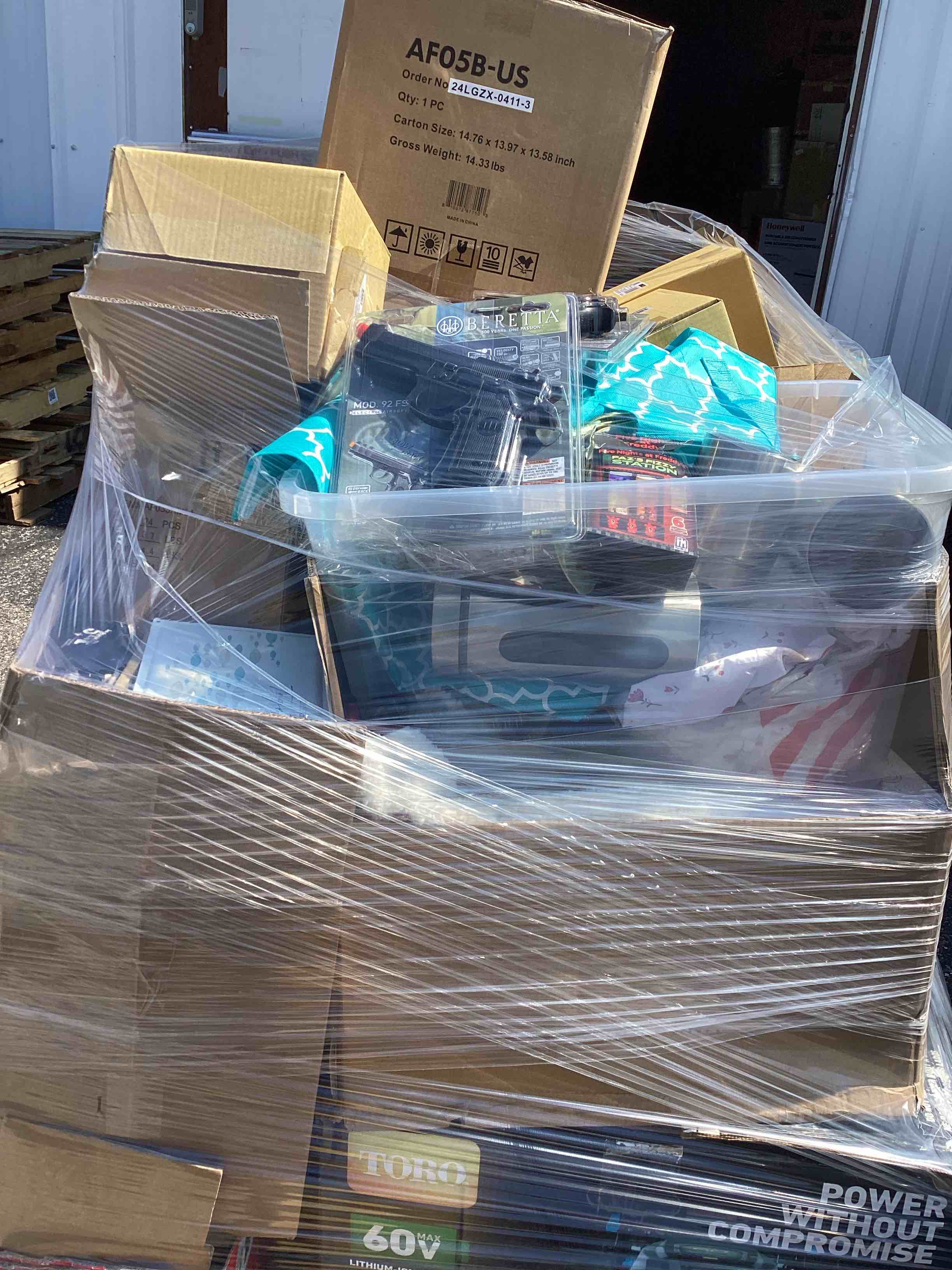 Pallet Lot