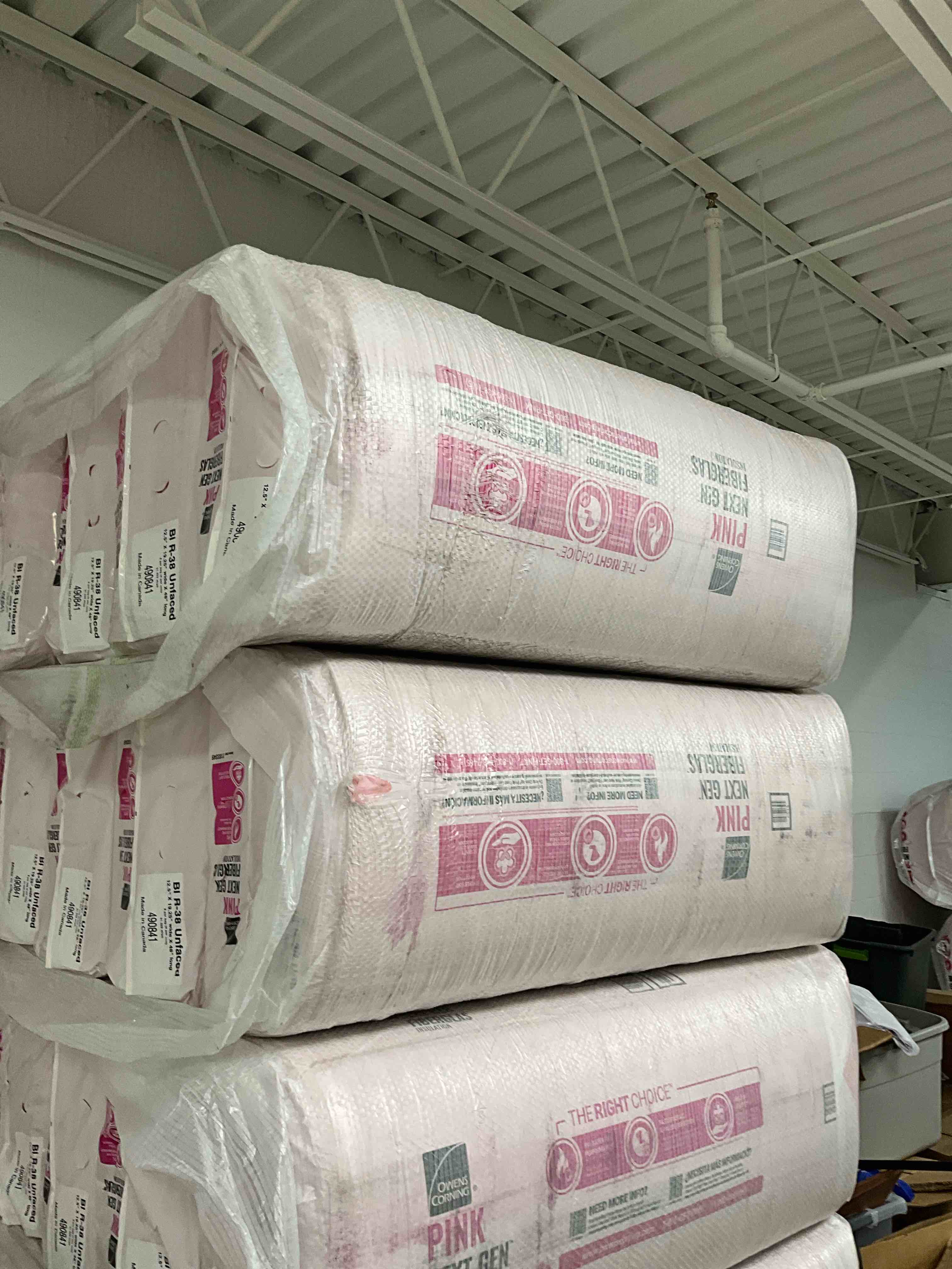 r38 unfaced insulation 12.5” thick 19.25” wide 48” long 51.333 sq ft per bag 