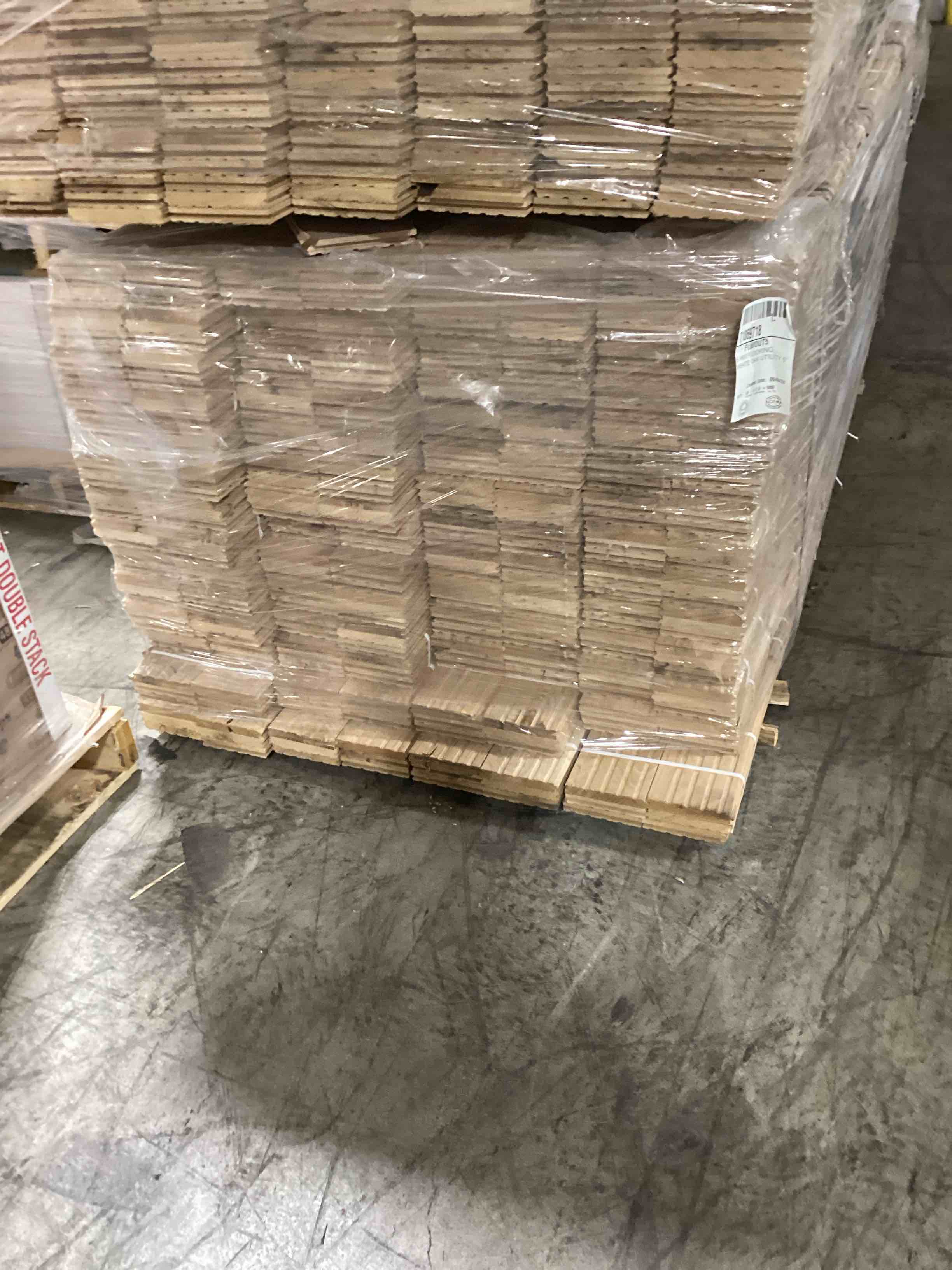 https://s3.amazonaws.com/lotting-images-prod/bidfta/BRN0384792_1750347802531.jpeg