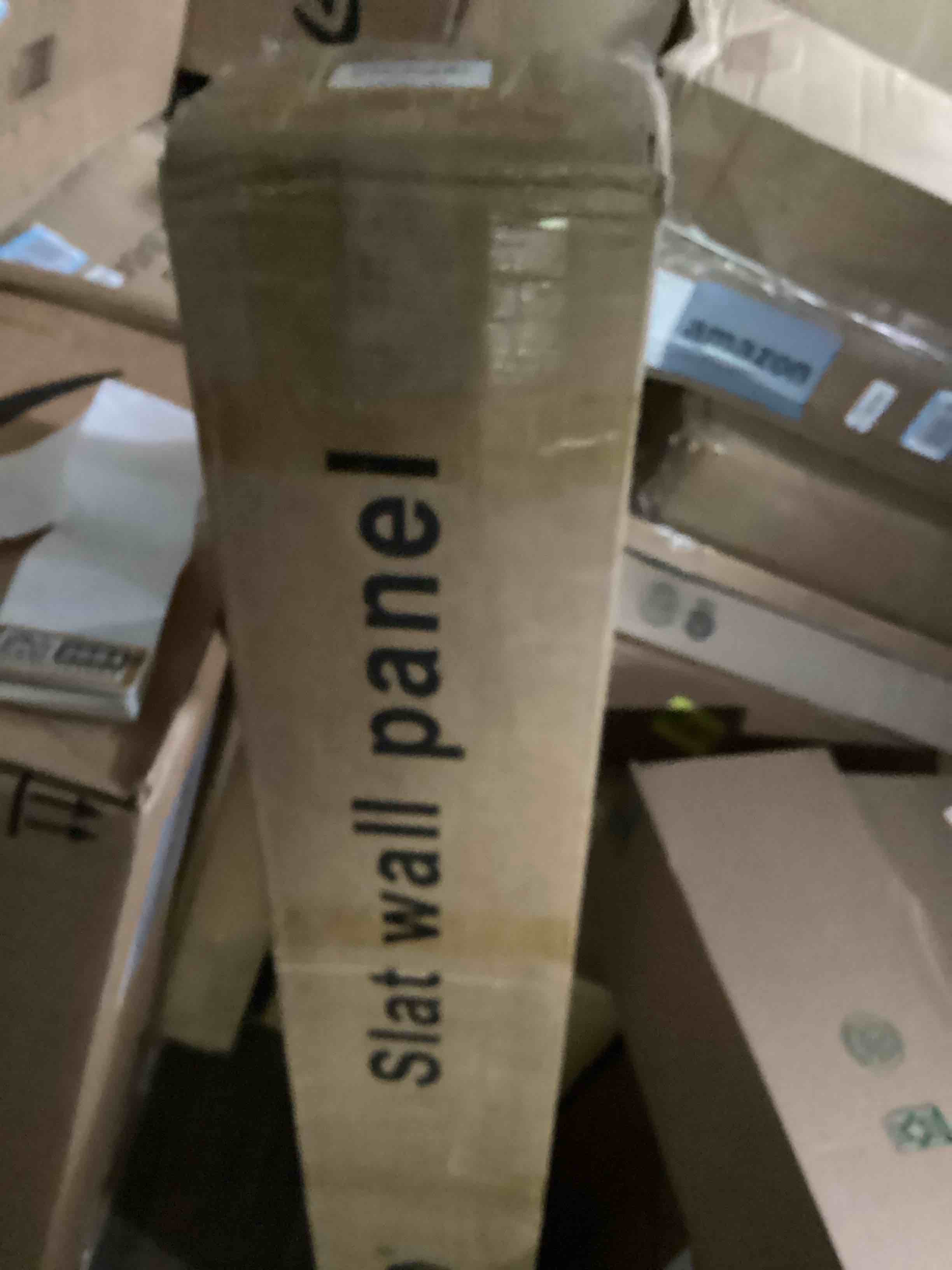 https://s3.amazonaws.com/lotting-images-prod/bidfta/BRN0392684_1746975375589.jpeg