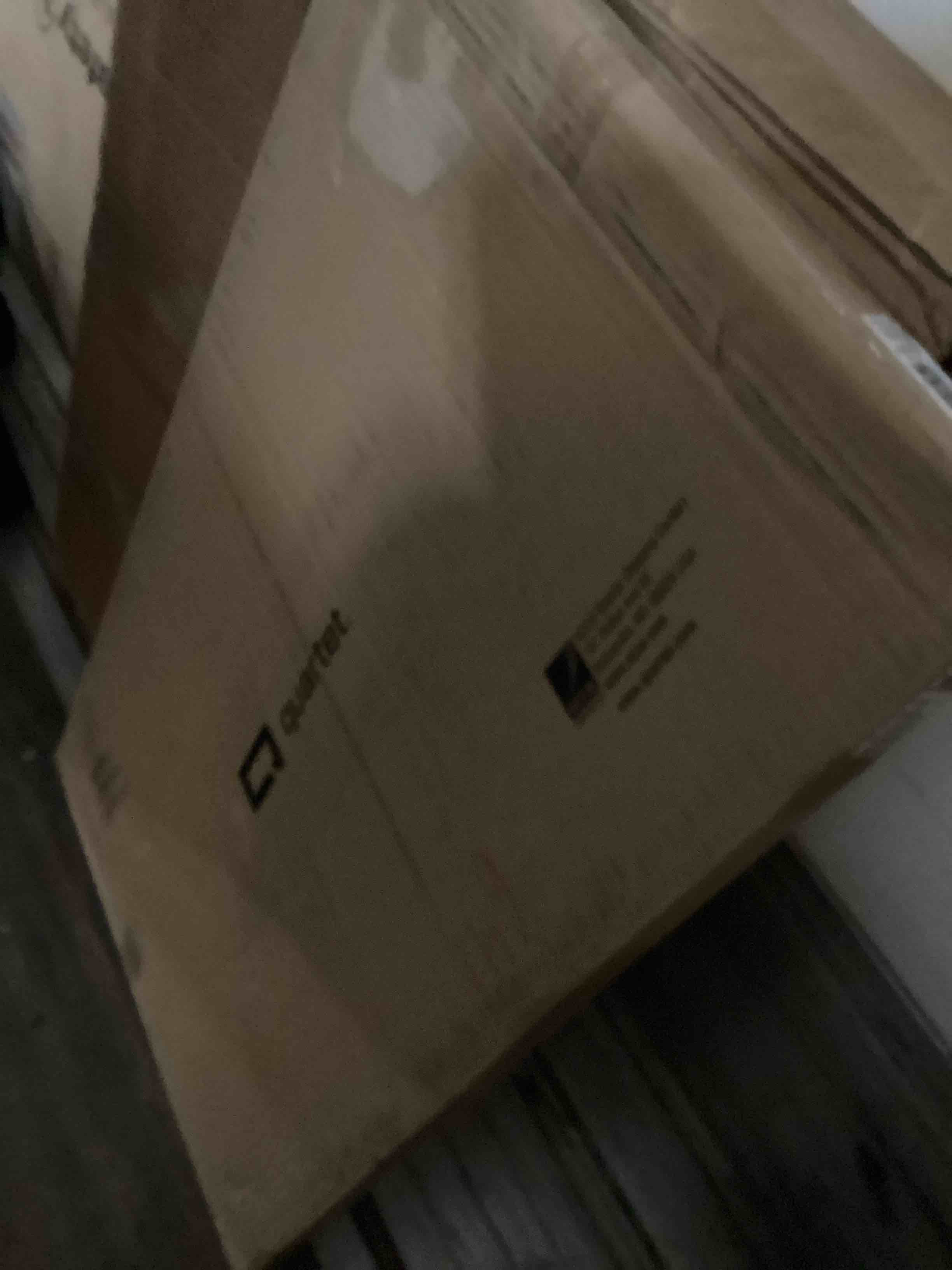 https://s3.amazonaws.com/lotting-images-prod/bidfta/BRN0392693_1746973558124.jpeg