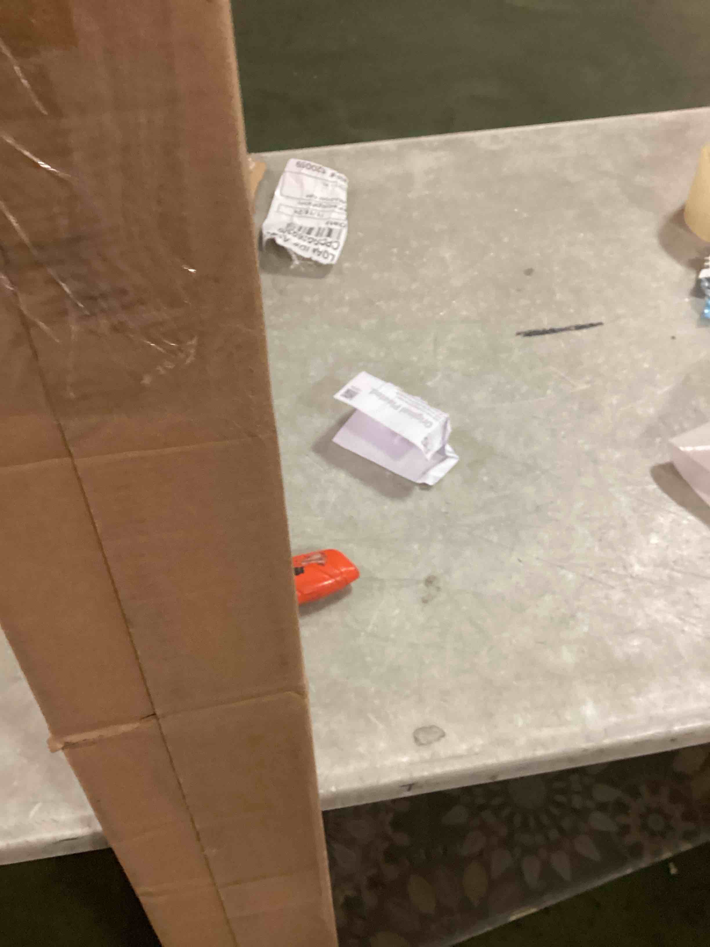 https://s3.amazonaws.com/lotting-images-prod/bidfta/BRN0399087_1732033104913.jpeg