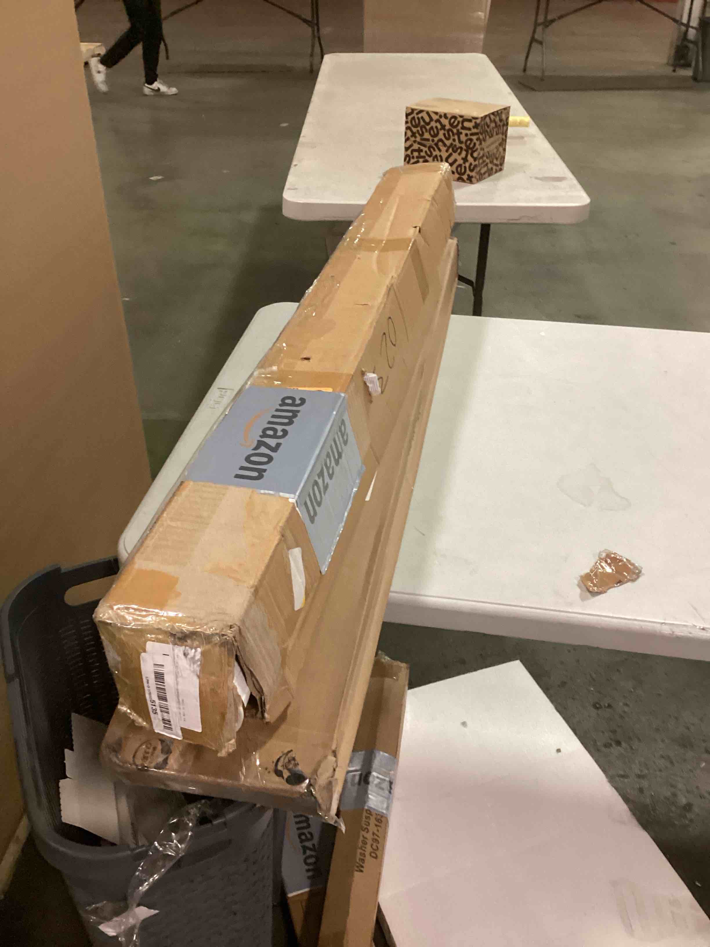 Assorted Shower and Curtain Lot 