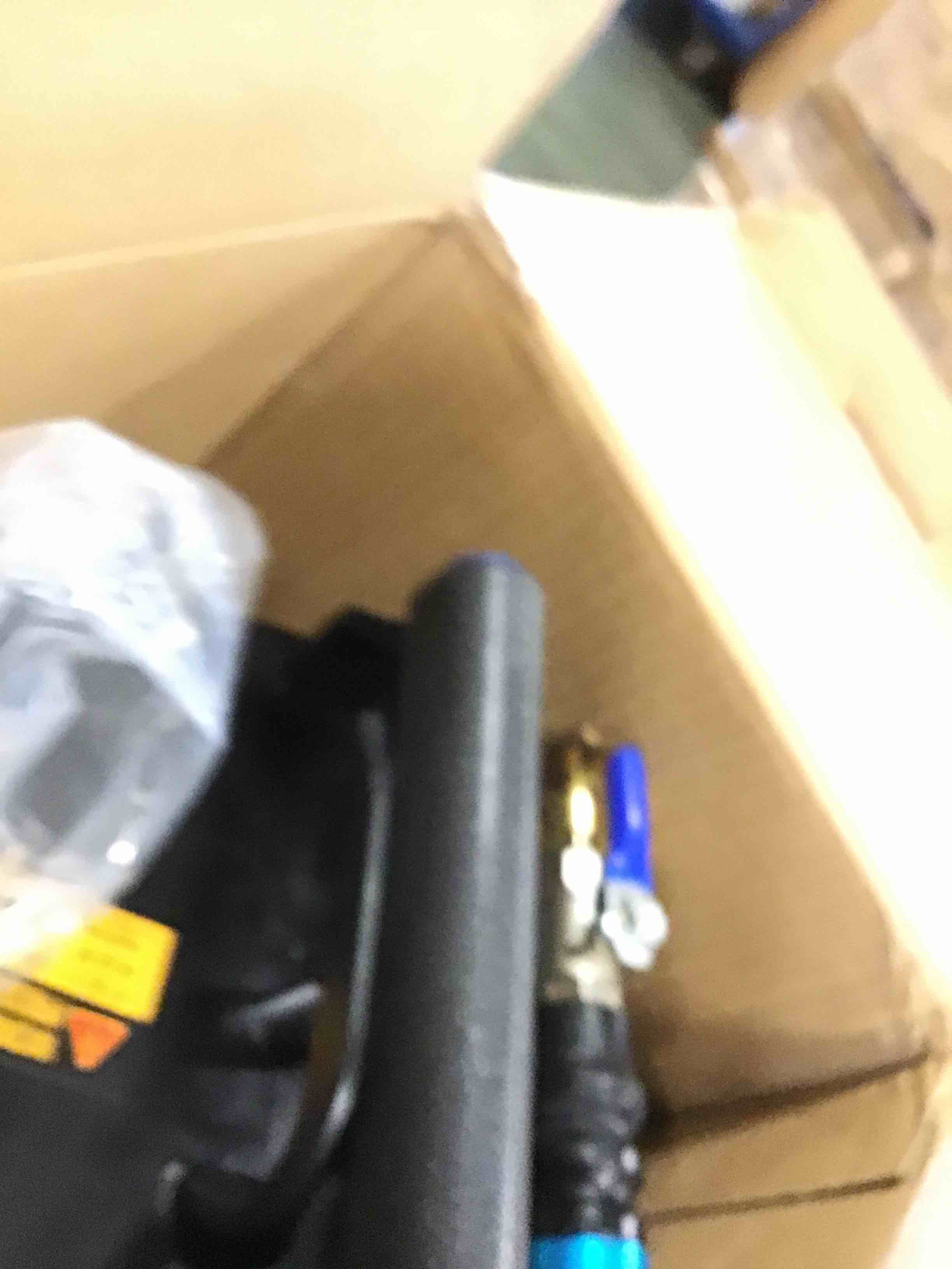 https://s3.amazonaws.com/lotting-images-prod/bidfta/BRN0403004_1731167580873.jpeg