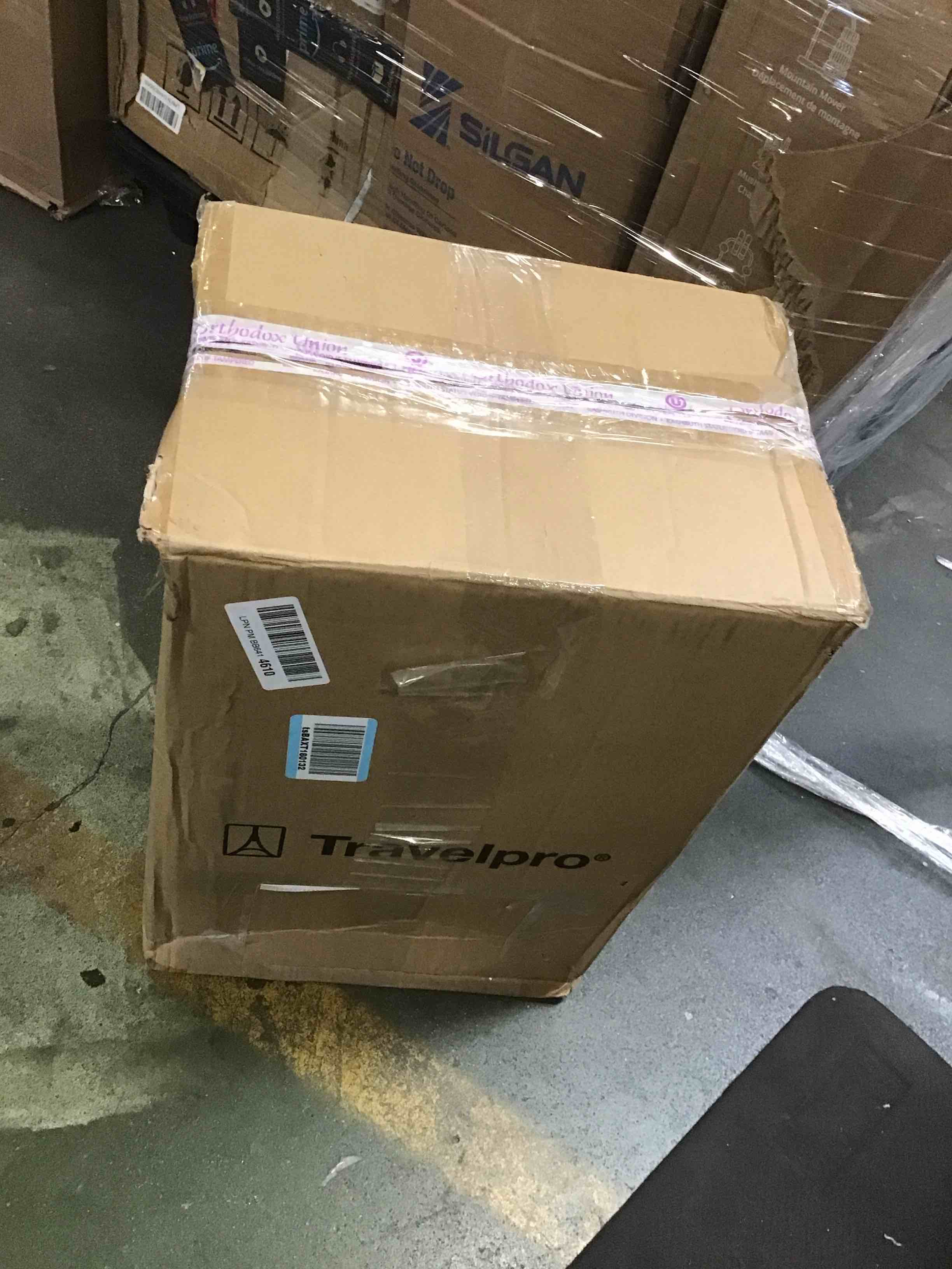 https://s3.amazonaws.com/lotting-images-prod/bidfta/BRN0407215_1730129979750.jpeg