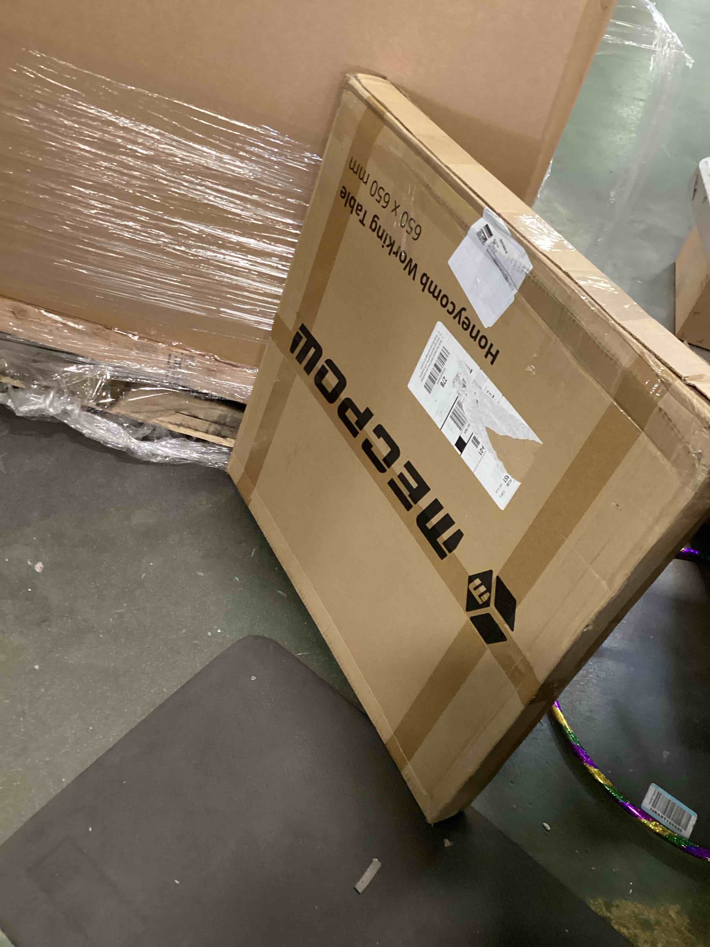 https://s3.amazonaws.com/lotting-images-prod/bidfta/BRN0407627_1729868719984.jpeg