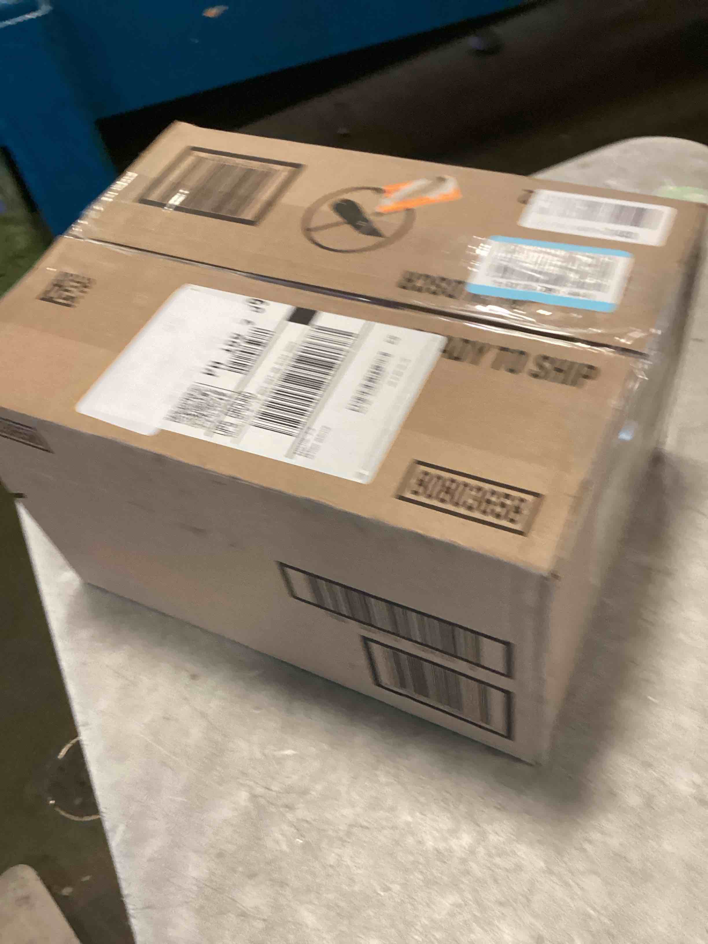 https://s3.amazonaws.com/lotting-images-prod/bidfta/BRN0408223_1738079610162.jpeg