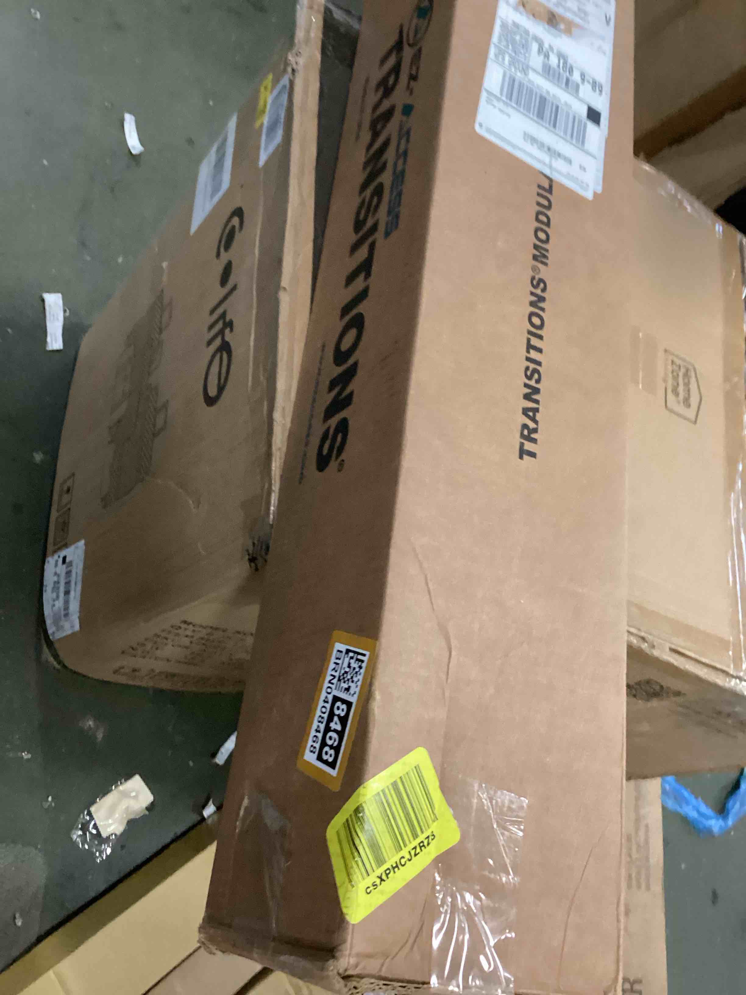 https://s3.amazonaws.com/lotting-images-prod/bidfta/BRN0408468_1730303835281.jpeg