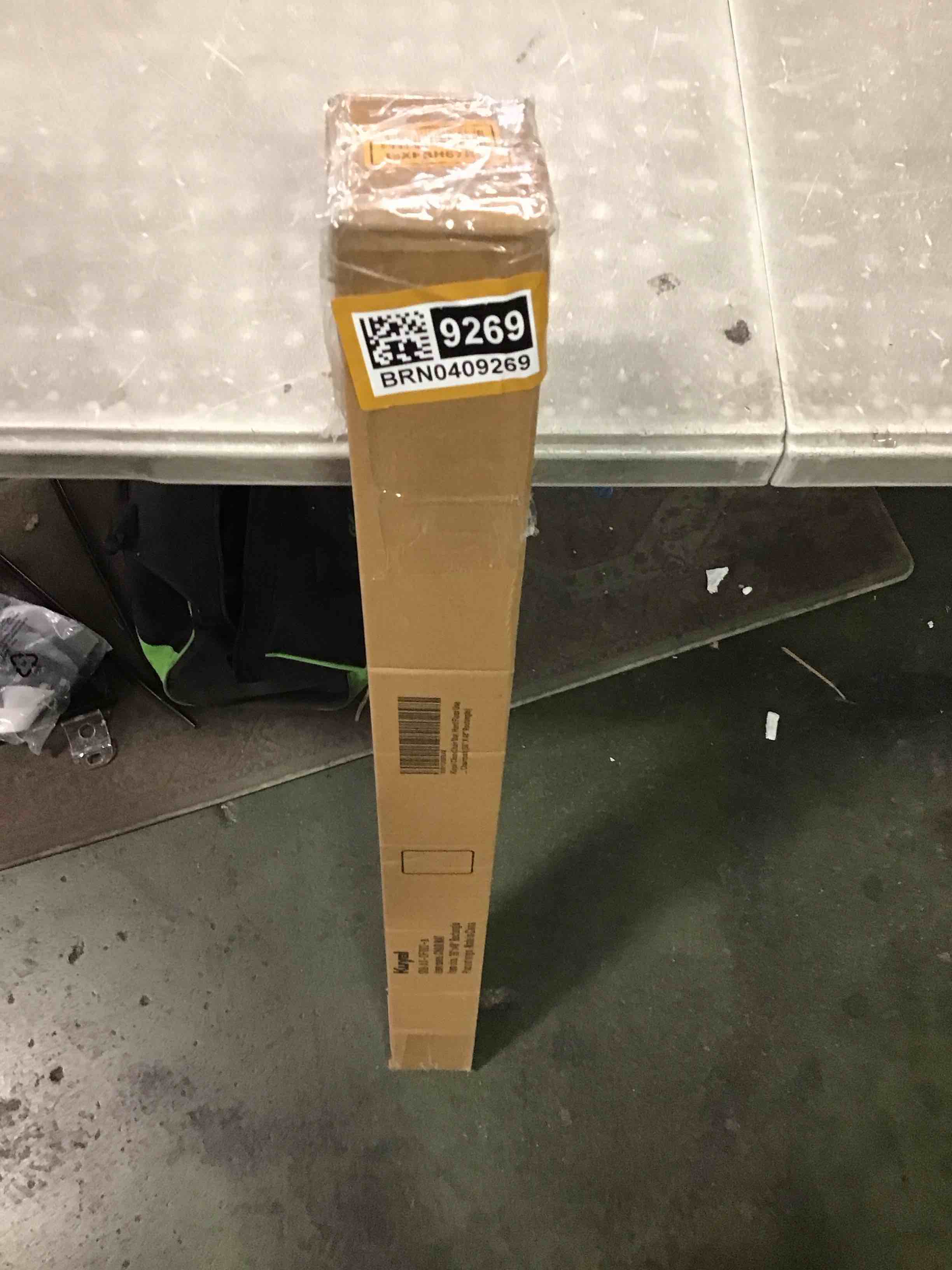 https://s3.amazonaws.com/lotting-images-prod/bidfta/BRN0409269_1729788165226.jpeg