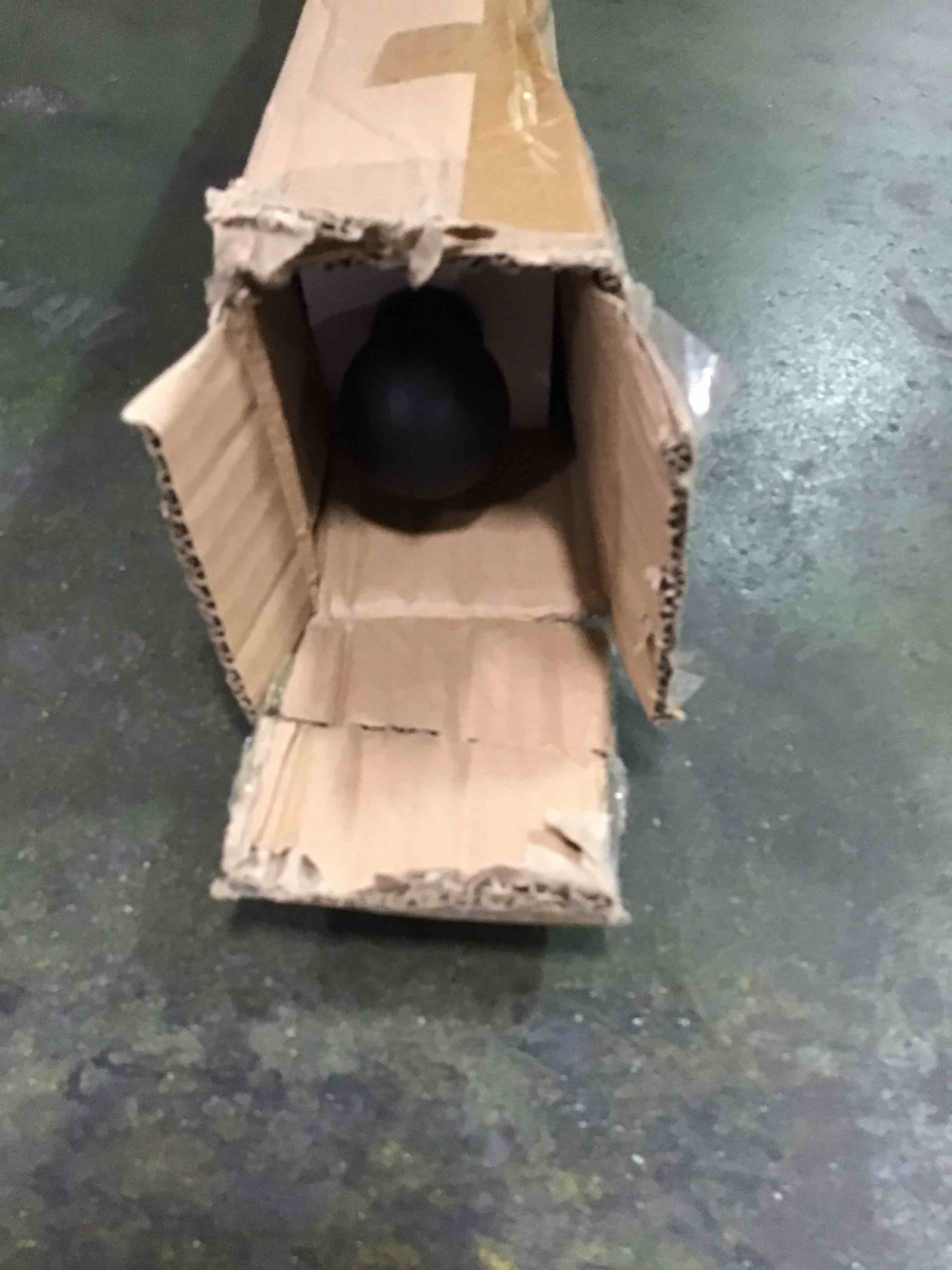 https://s3.amazonaws.com/lotting-images-prod/bidfta/BRN0409315_1729774961603.jpeg