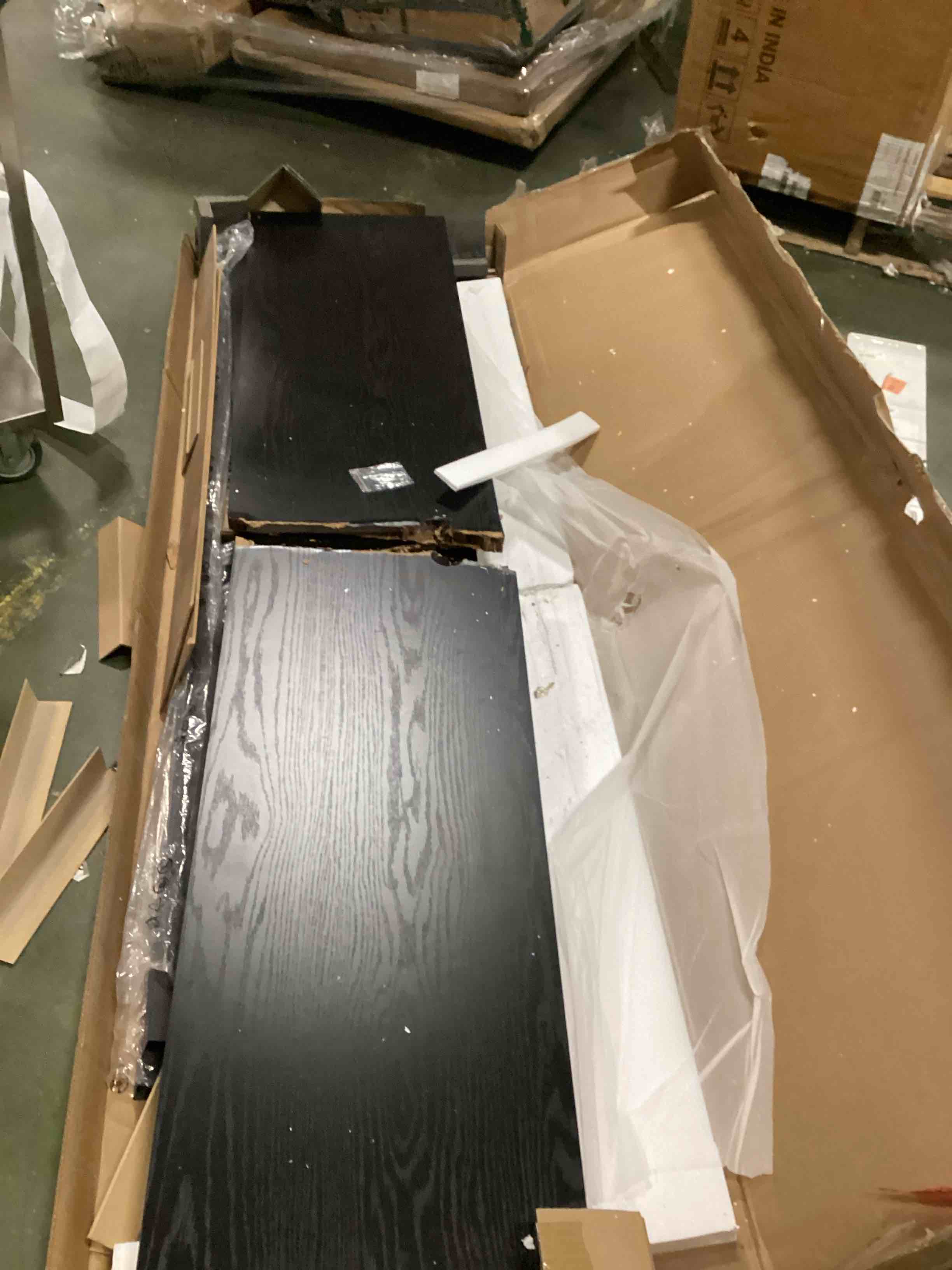 https://s3.amazonaws.com/lotting-images-prod/bidfta/BRN0410476_1732654689643.jpeg
