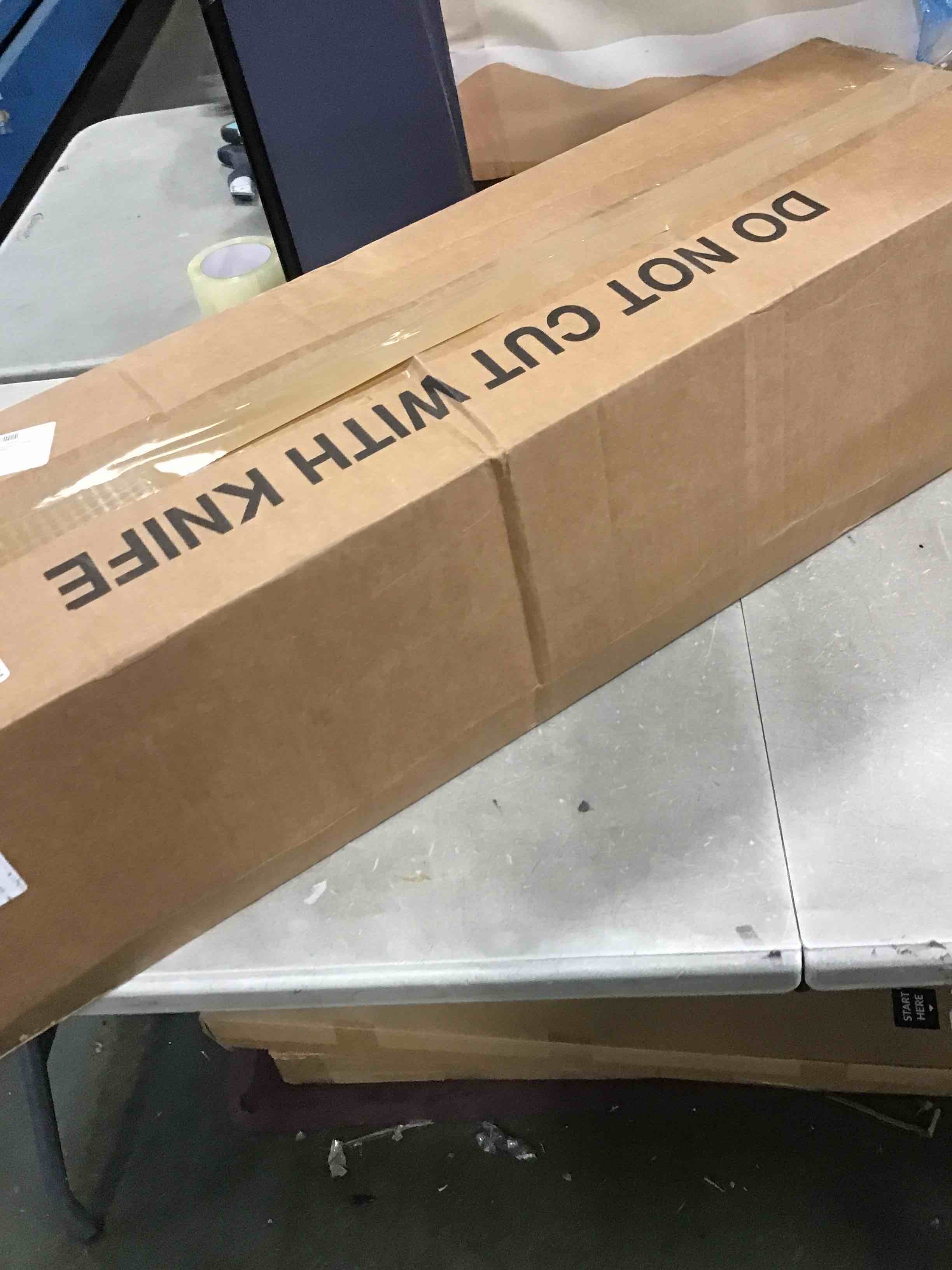 https://s3.amazonaws.com/lotting-images-prod/bidfta/BRN0416411_1730310227189.jpeg