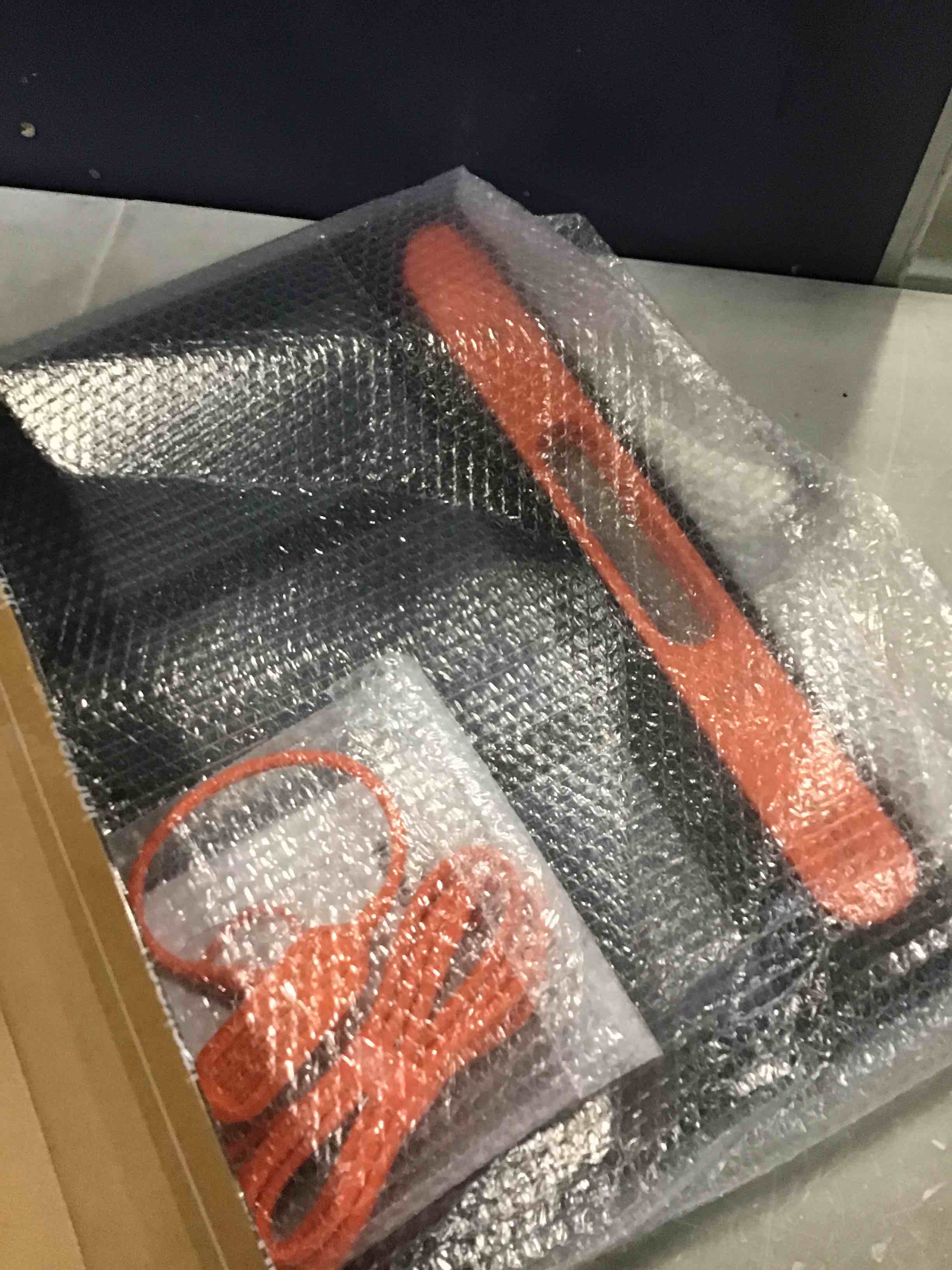 https://s3.amazonaws.com/lotting-images-prod/bidfta/BRN0417632_1729786552812.jpeg