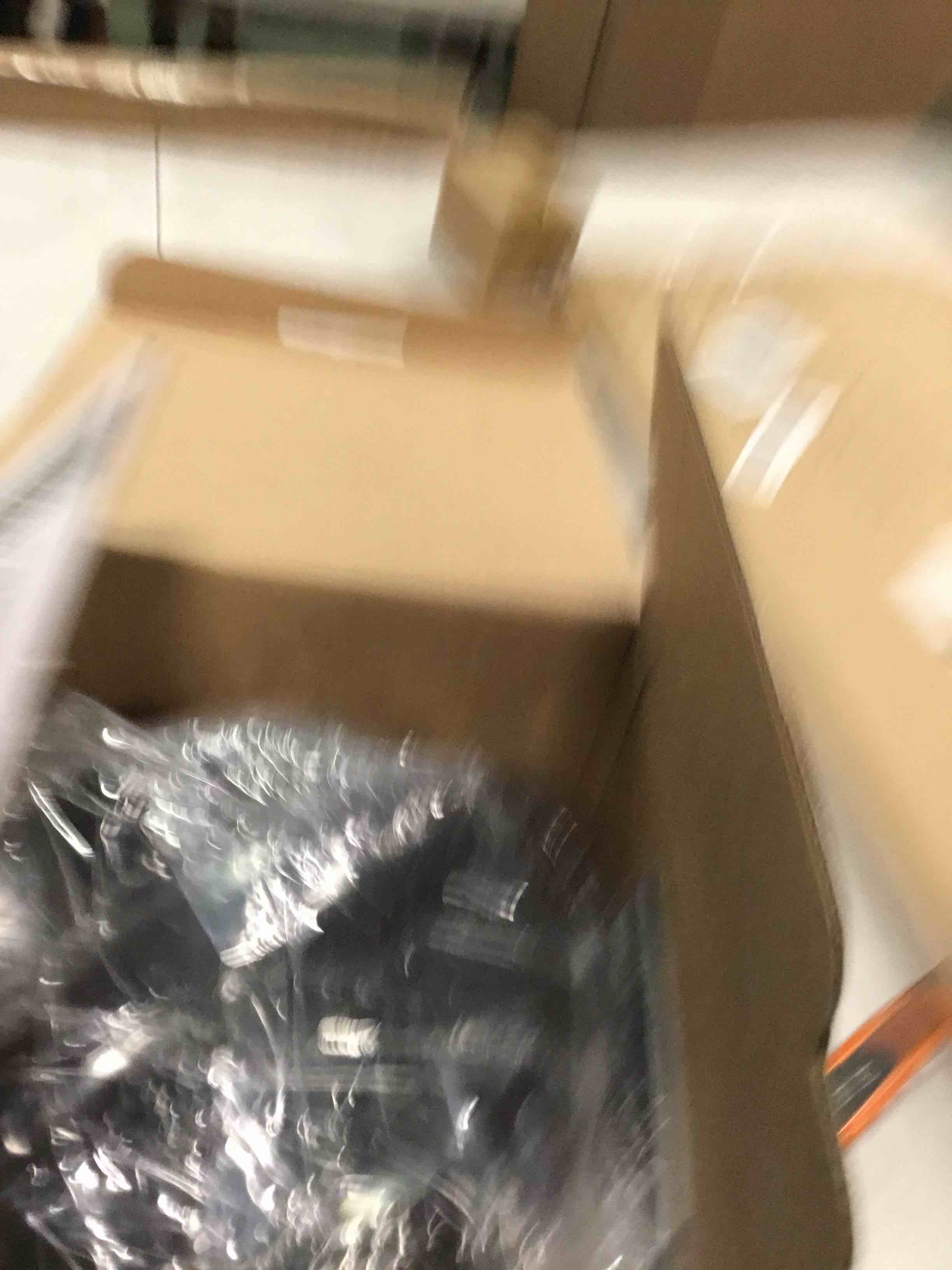https://s3.amazonaws.com/lotting-images-prod/bidfta/BRN0418303_1733240766800.jpeg