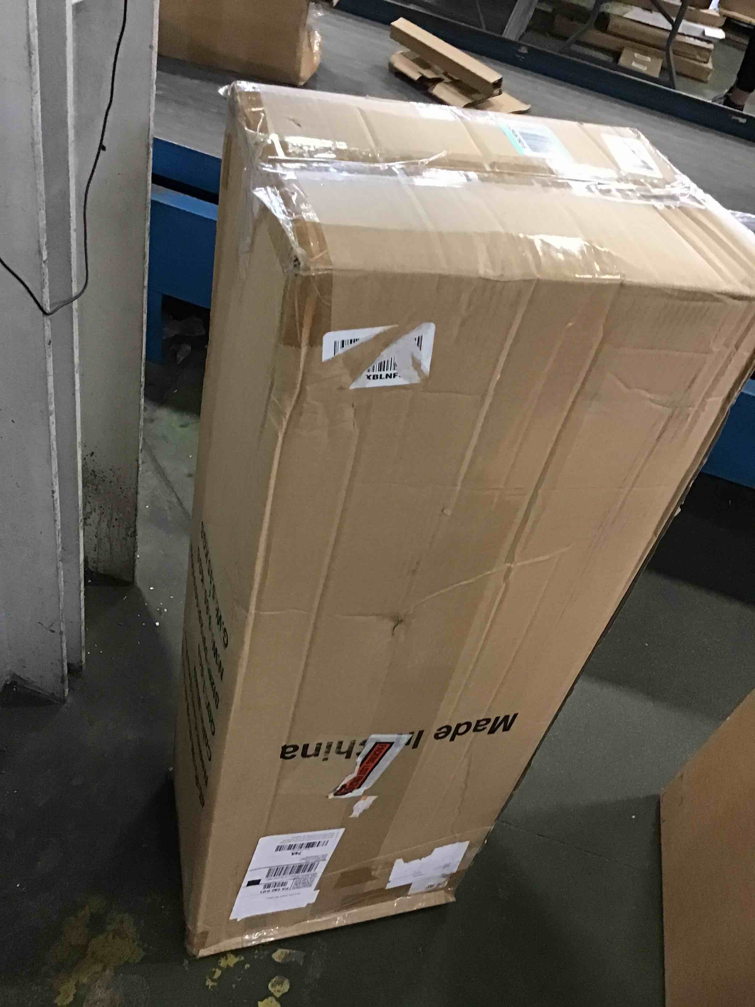 https://s3.amazonaws.com/lotting-images-prod/bidfta/BRN0422182_1734098586842.jpeg