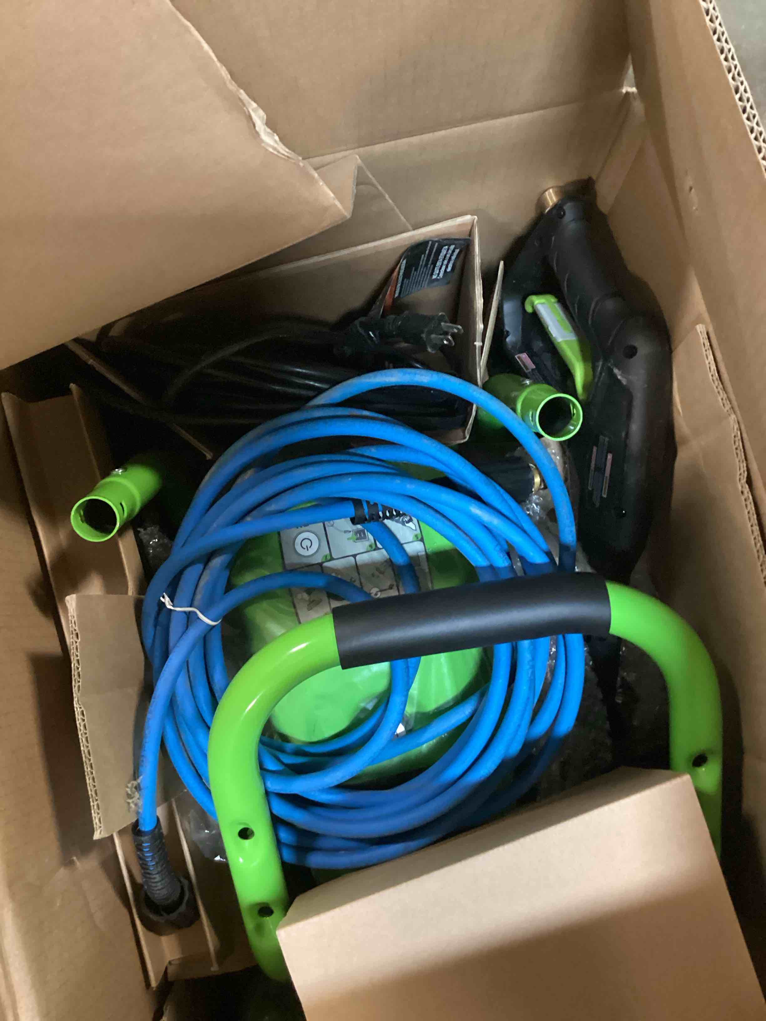 https://s3.amazonaws.com/lotting-images-prod/bidfta/BRN0423892_1730907013180.jpeg