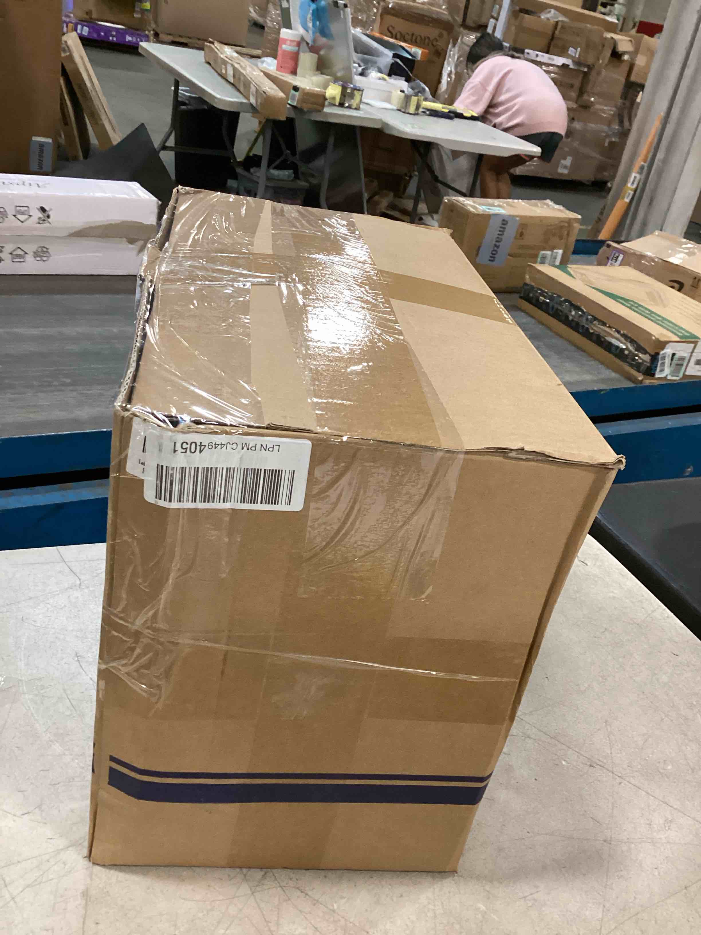 https://s3.amazonaws.com/lotting-images-prod/bidfta/BRN0426507_1729728906560.jpeg