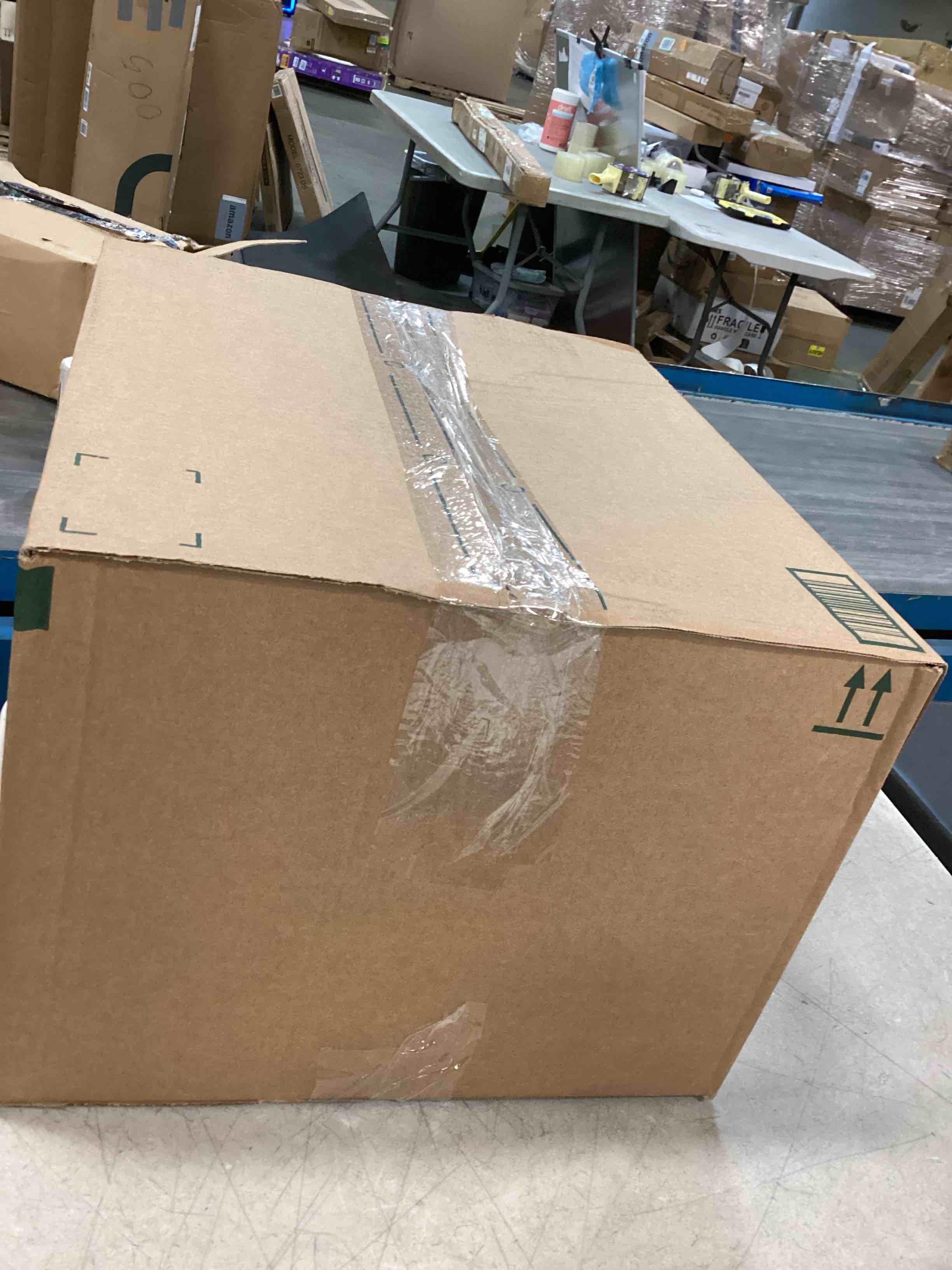 https://s3.amazonaws.com/lotting-images-prod/bidfta/BRN0426515_1729728045890.jpeg