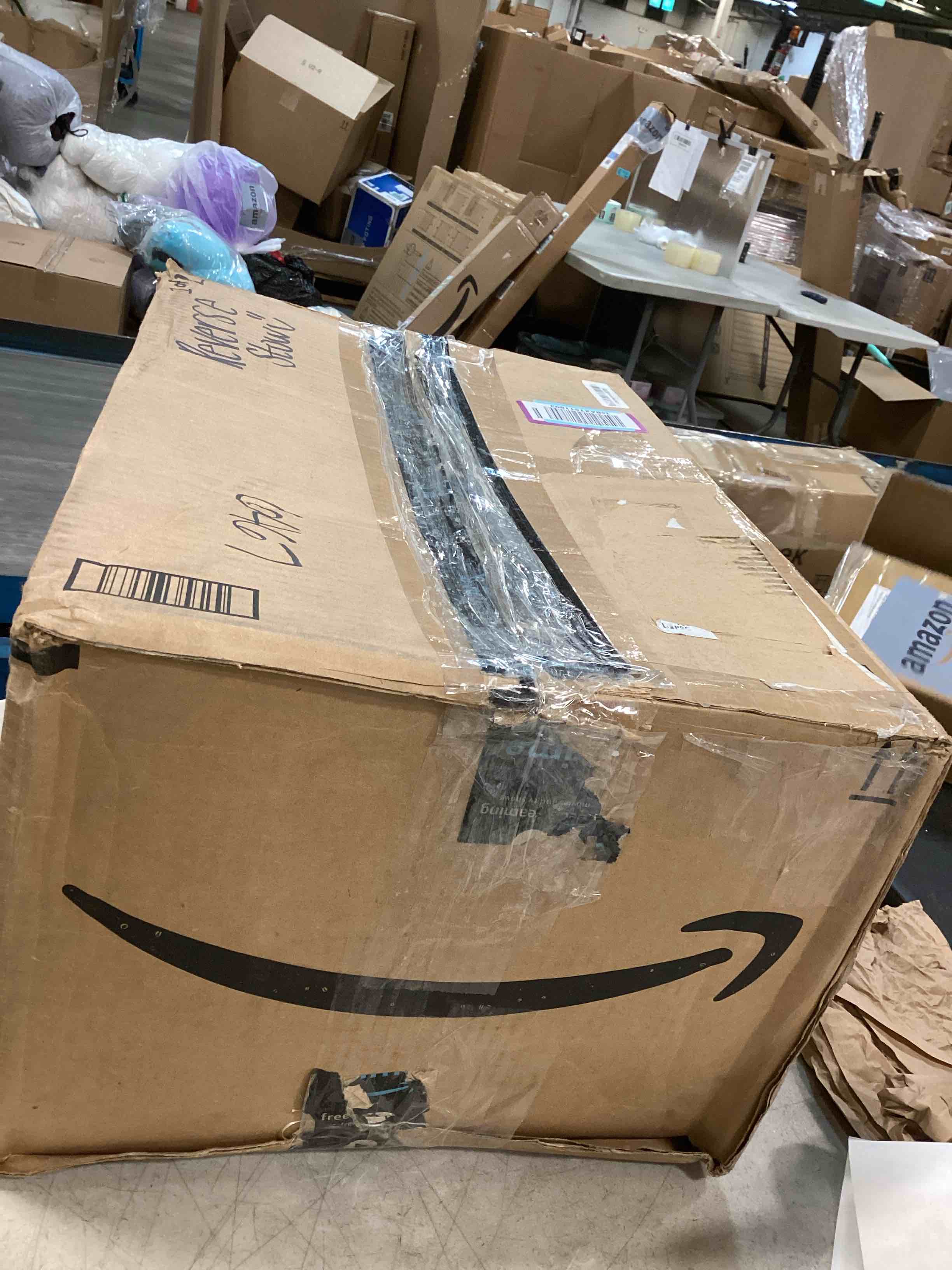 https://s3.amazonaws.com/lotting-images-prod/bidfta/BRN0426823_1729570344934.jpeg