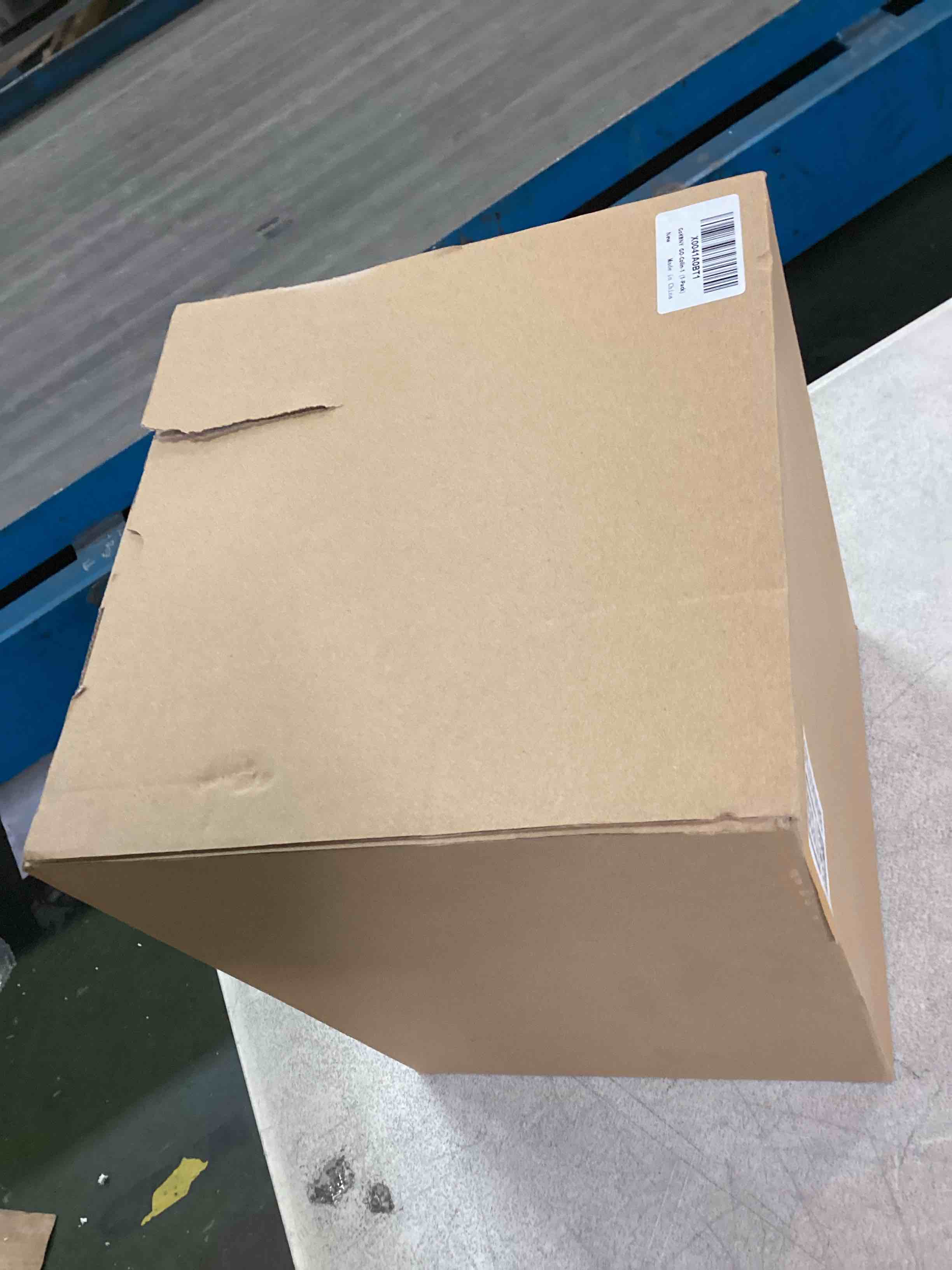 https://s3.amazonaws.com/lotting-images-prod/bidfta/BRN0427523_1729176439818.jpeg